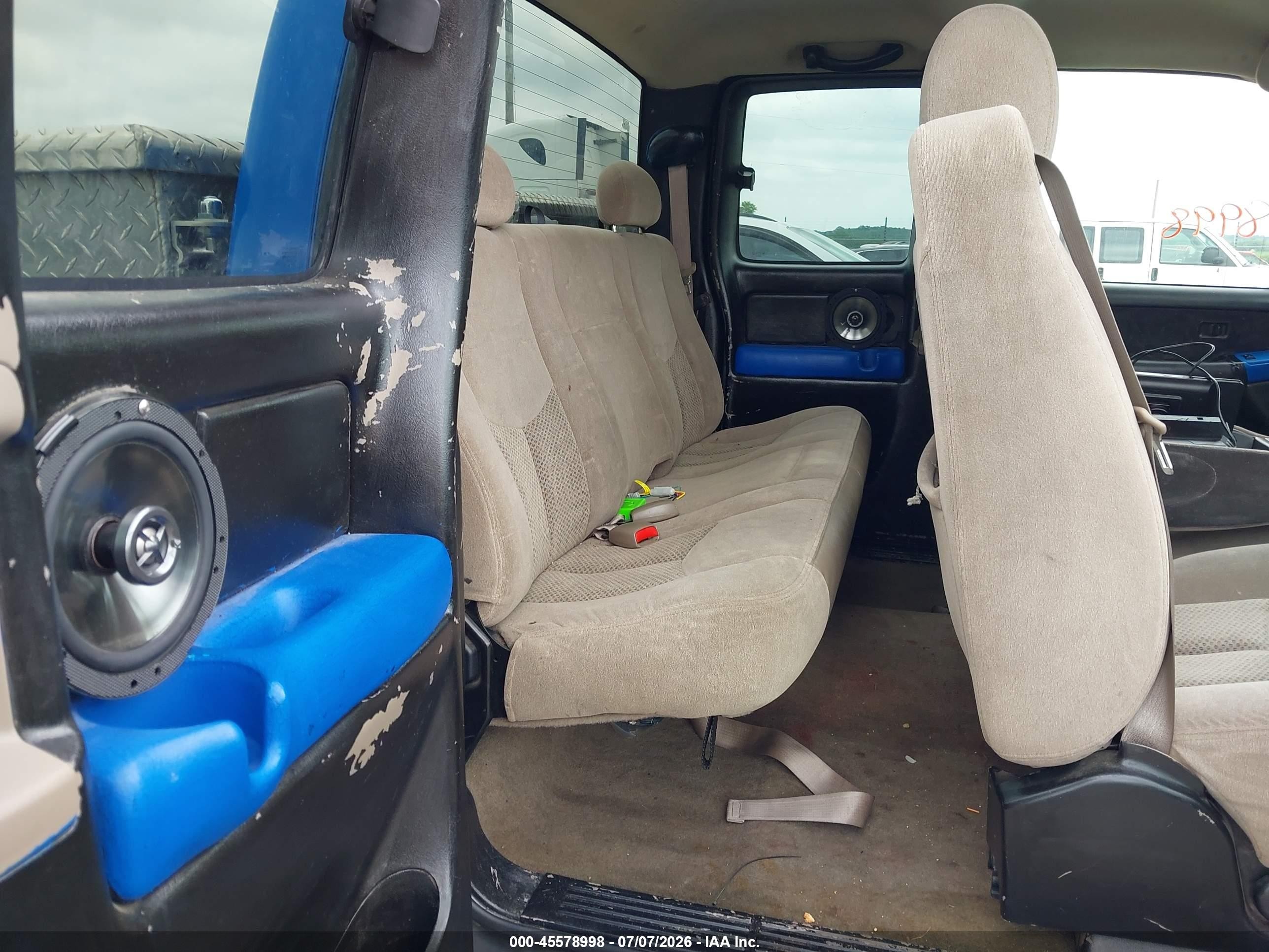 2003 Chevrolet Silverado 1500 Ls Blue vin: 2GCEK19T831374013
