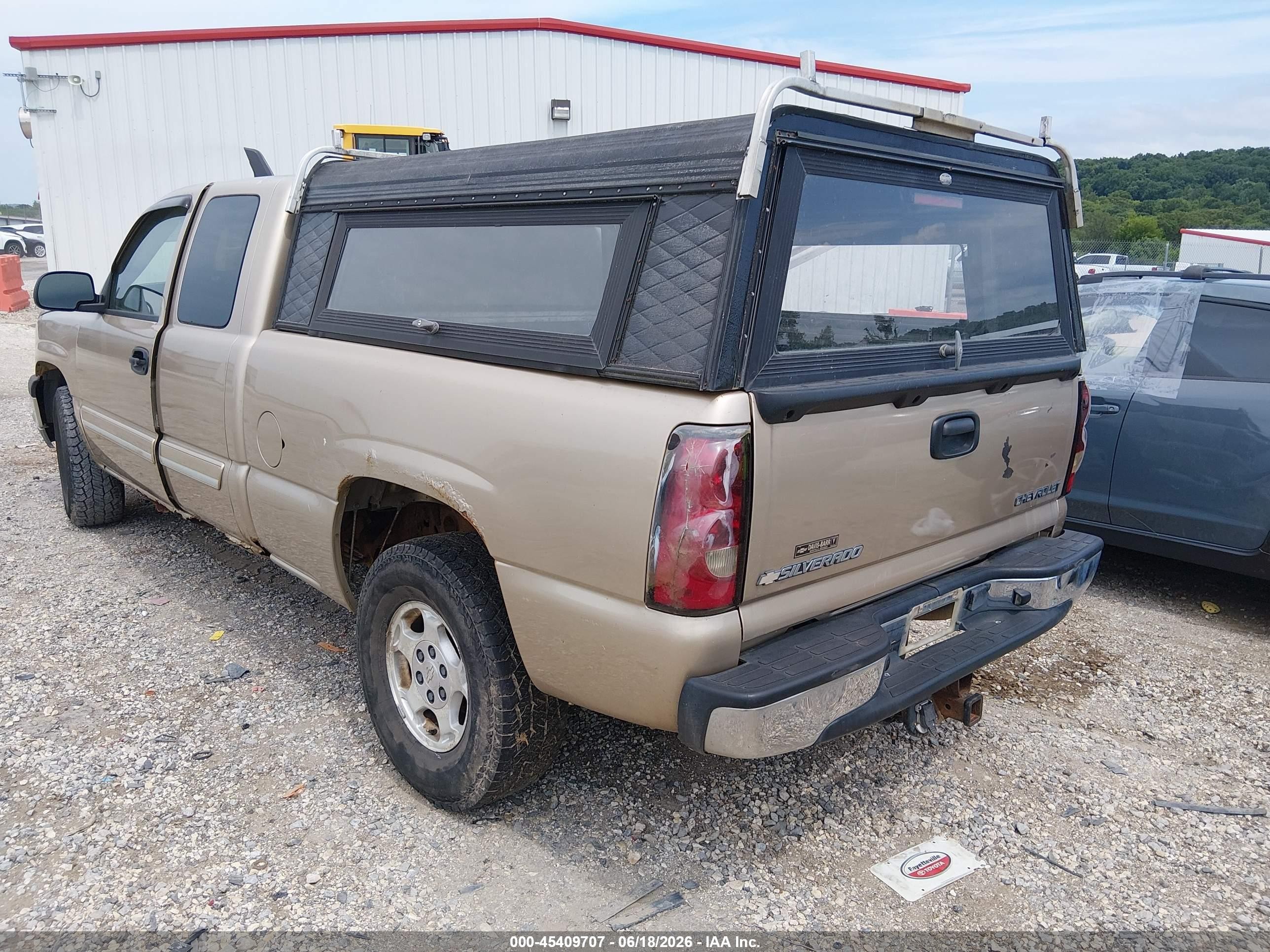 2004 Chevrolet Silverado 1500 Z71 Gold vin: 2GCEK19T841206597