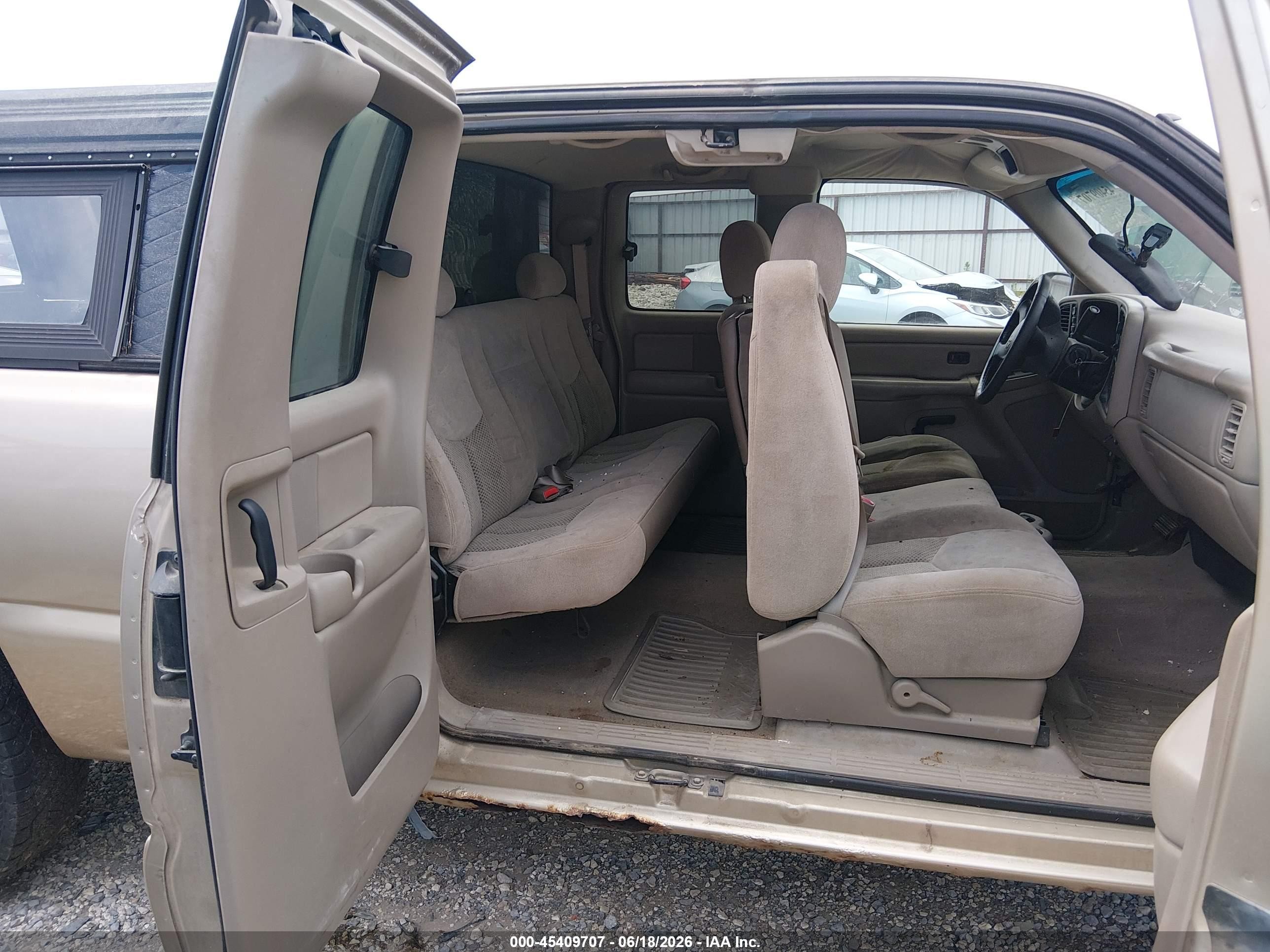 2004 Chevrolet Silverado 1500 Z71 Gold vin: 2GCEK19T841206597