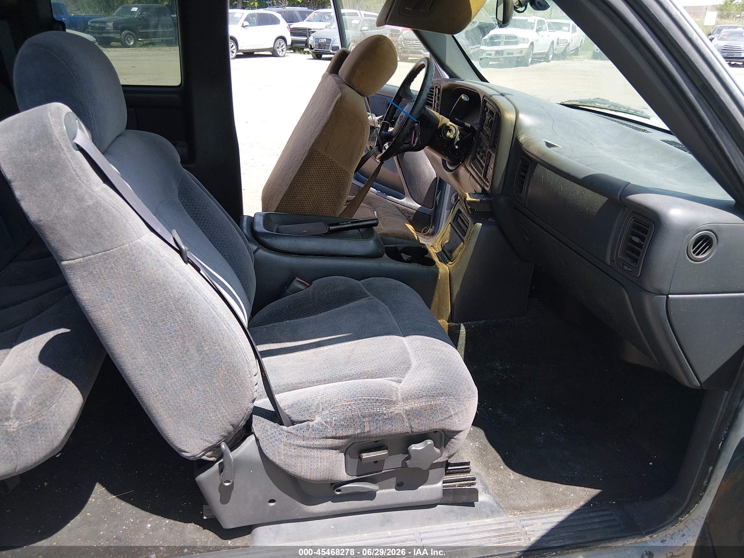 1999 Chevrolet Silverado 1500 Ls Белый vin: 2GCEK19T8X1253262