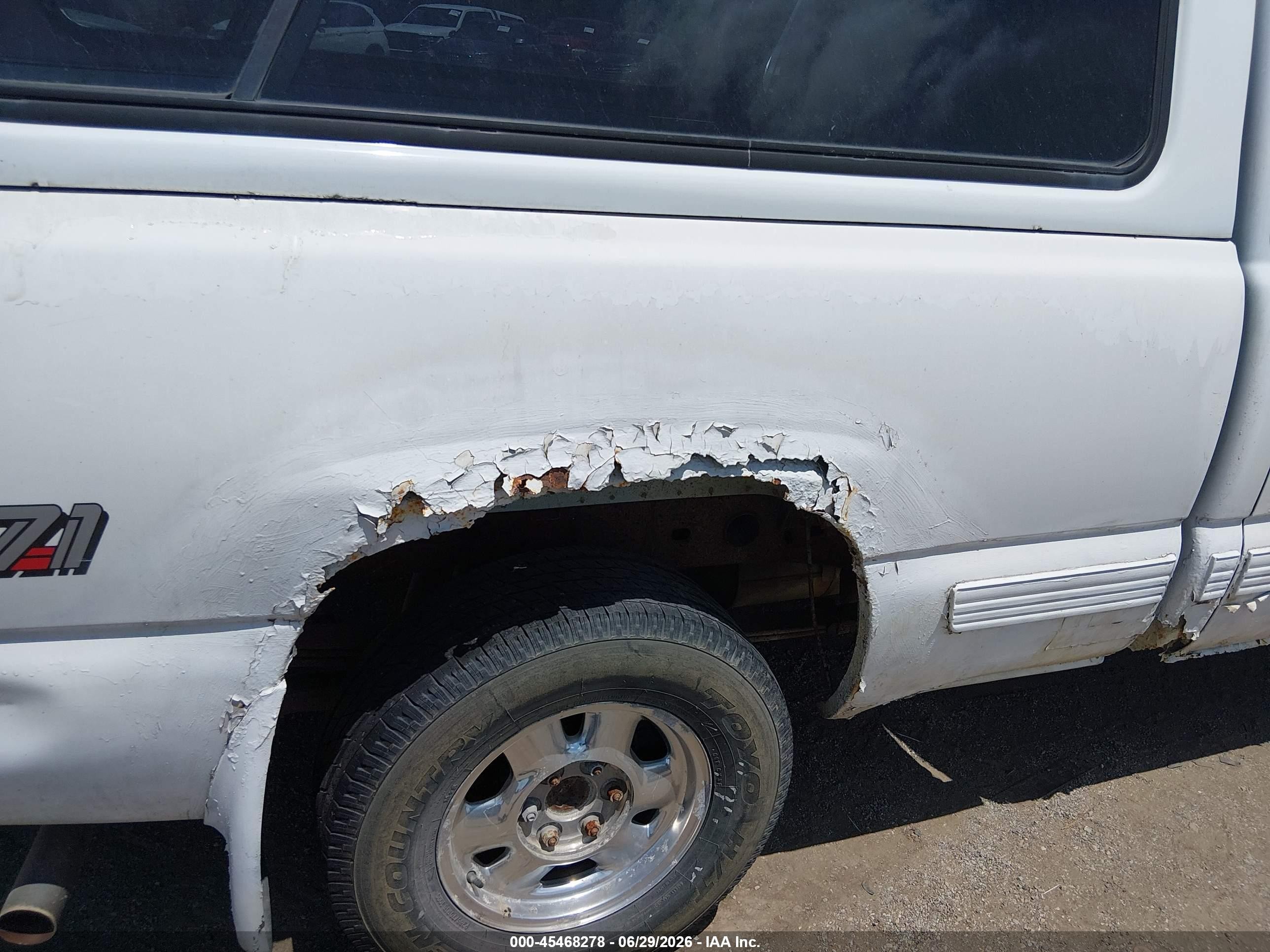 1999 Chevrolet Silverado 1500 Ls Белый vin: 2GCEK19T8X1253262
