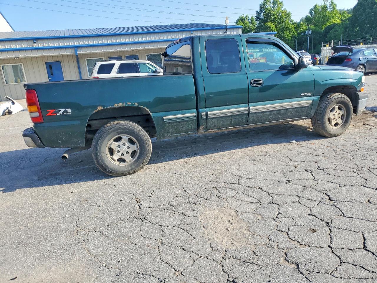 2002 Chevrolet Silverado K1500 Green vin: 2GCEK19T921348485