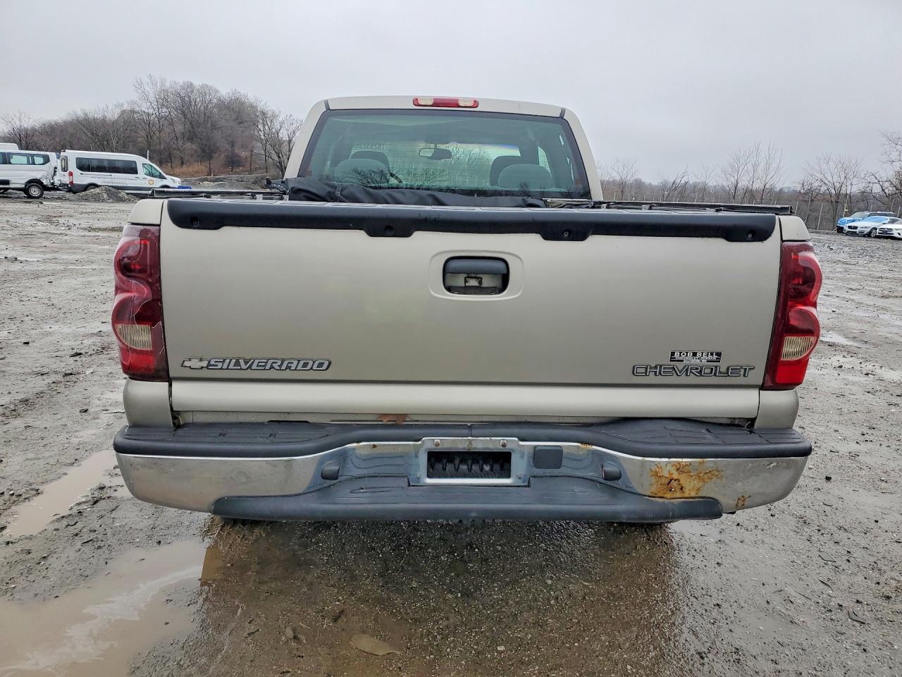 2003 Chevrolet Silverado K1500 Silver vin: 2GCEK19T931115532