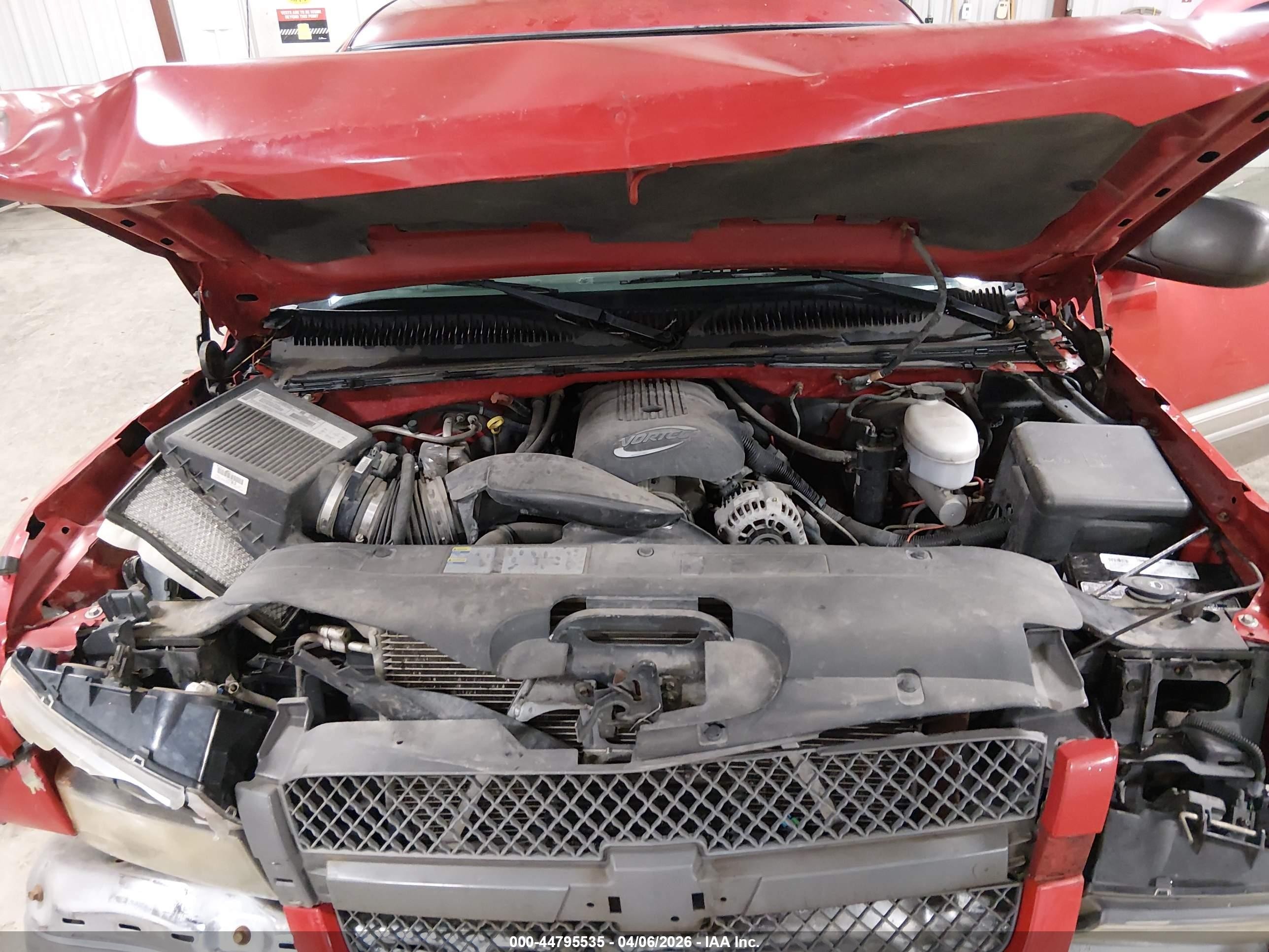 2003 Chevrolet Silverado 1500 Ls Красный vin: 2GCEK19T931342901