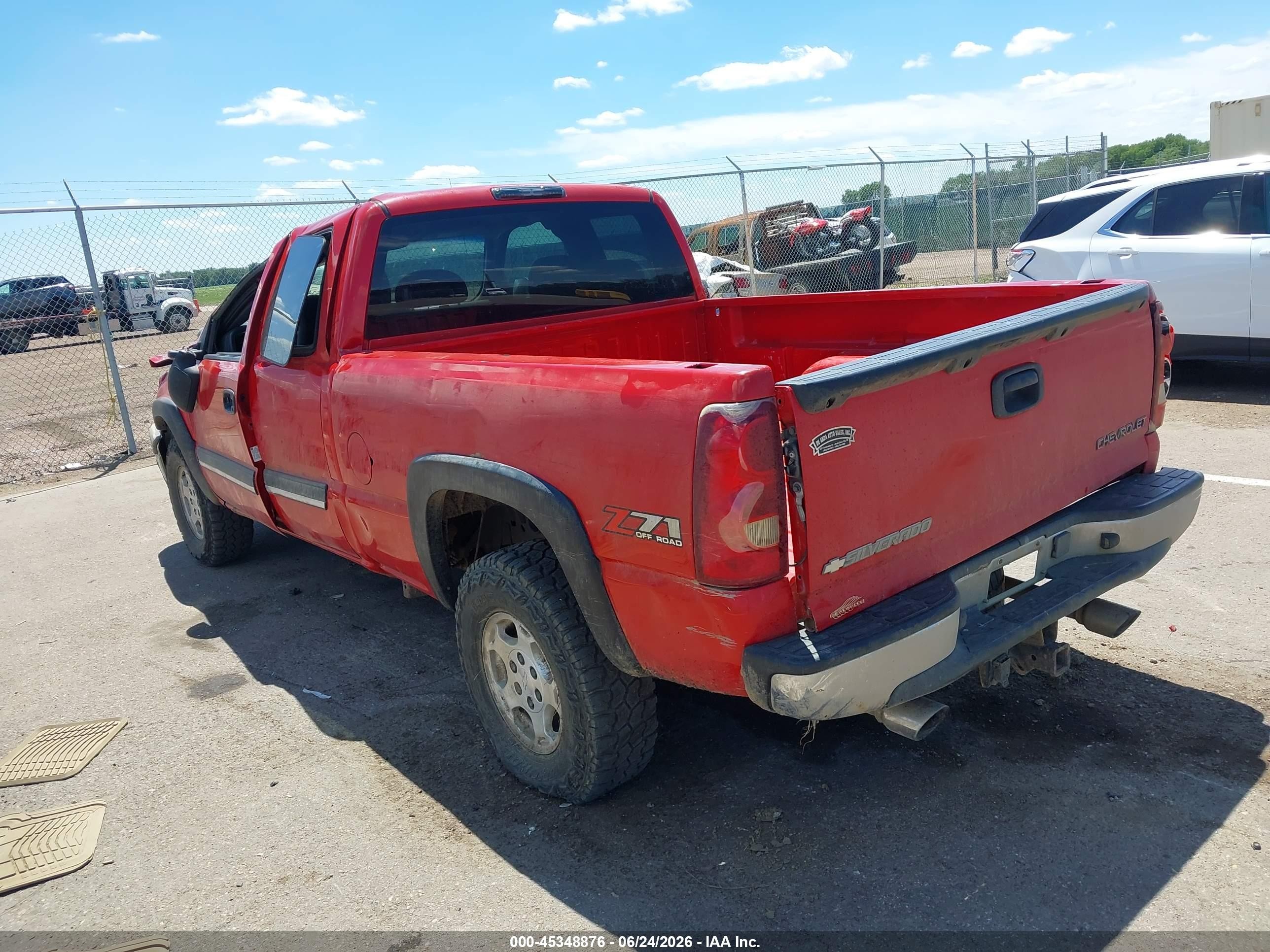 2003 Chevrolet Silverado 1500 Ls Красный vin: 2GCEK19T931381696