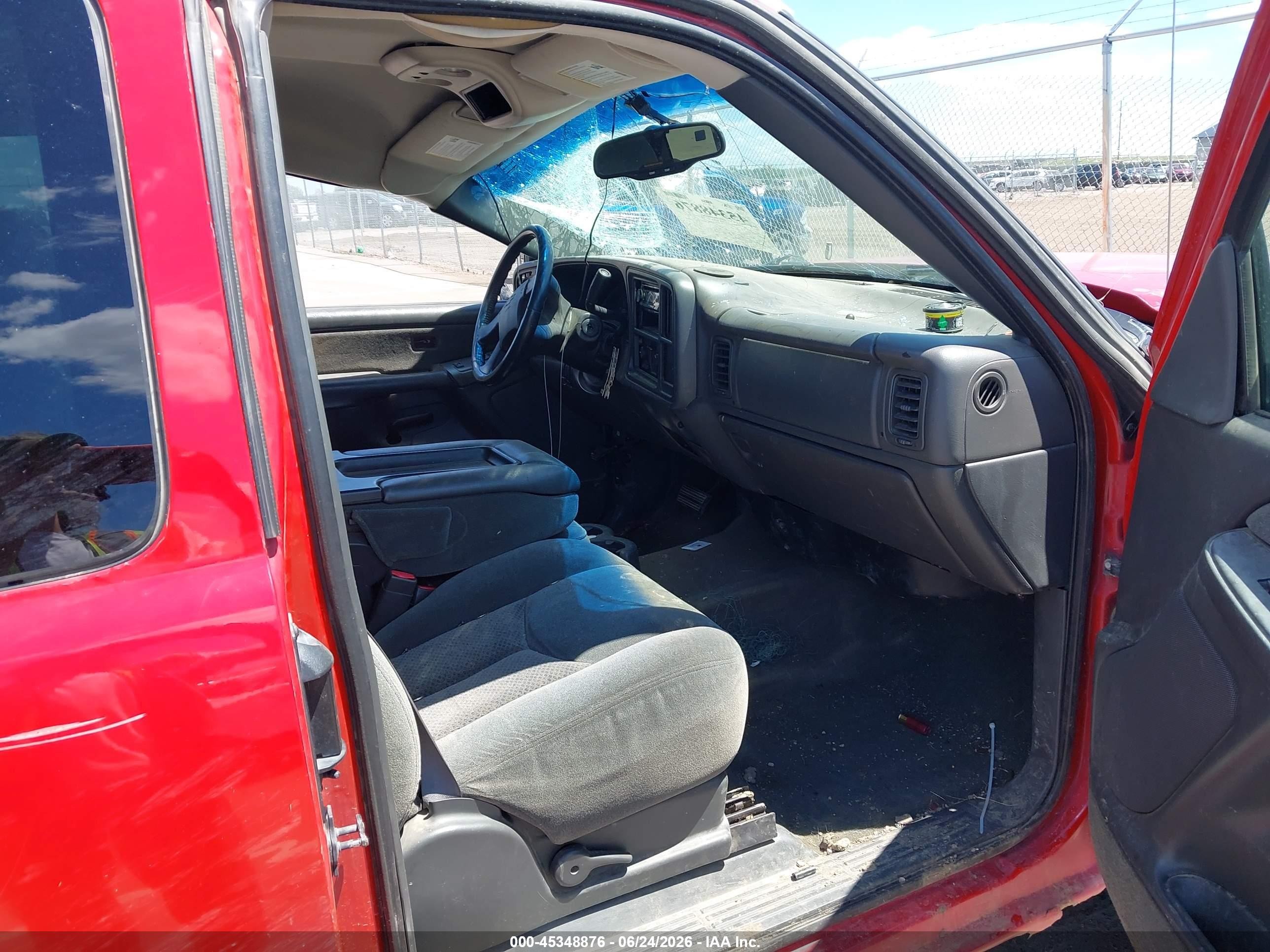 2003 Chevrolet Silverado 1500 Ls Красный vin: 2GCEK19T931381696