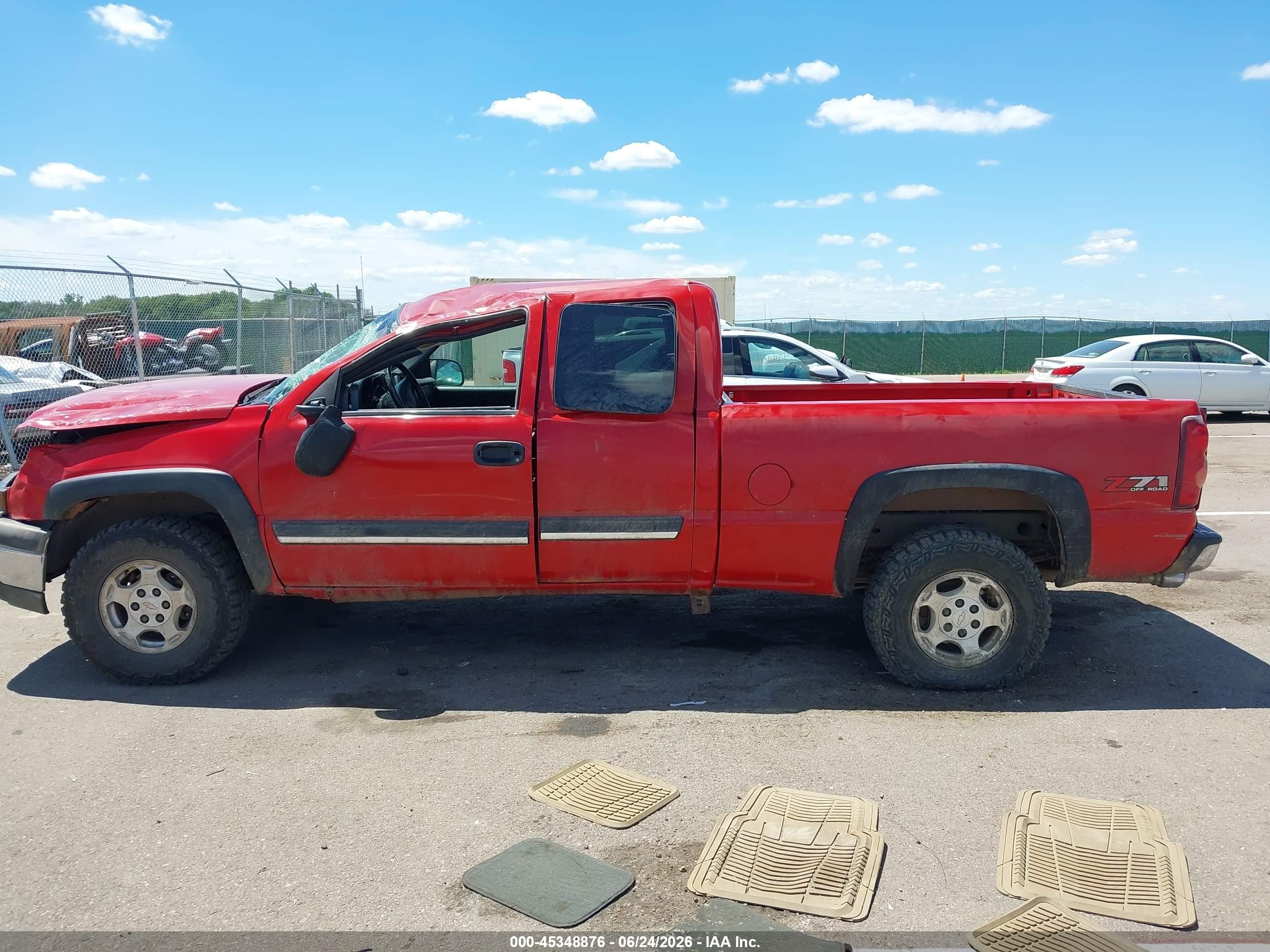 2003 Chevrolet Silverado 1500 Ls Красный vin: 2GCEK19T931381696