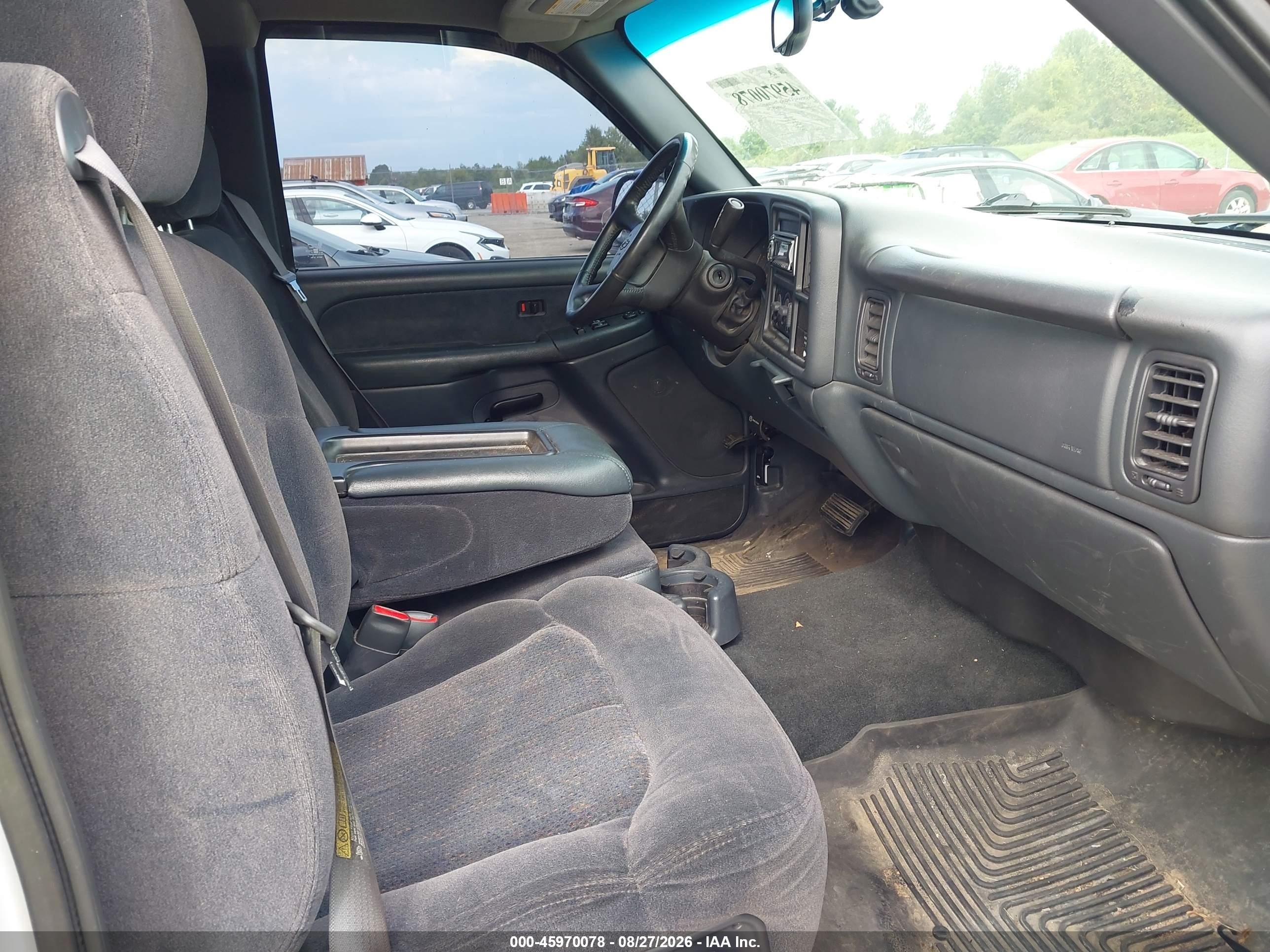 2001 Chevrolet Silverado 1500 Ls White vin: 2GCEK19TX11300489