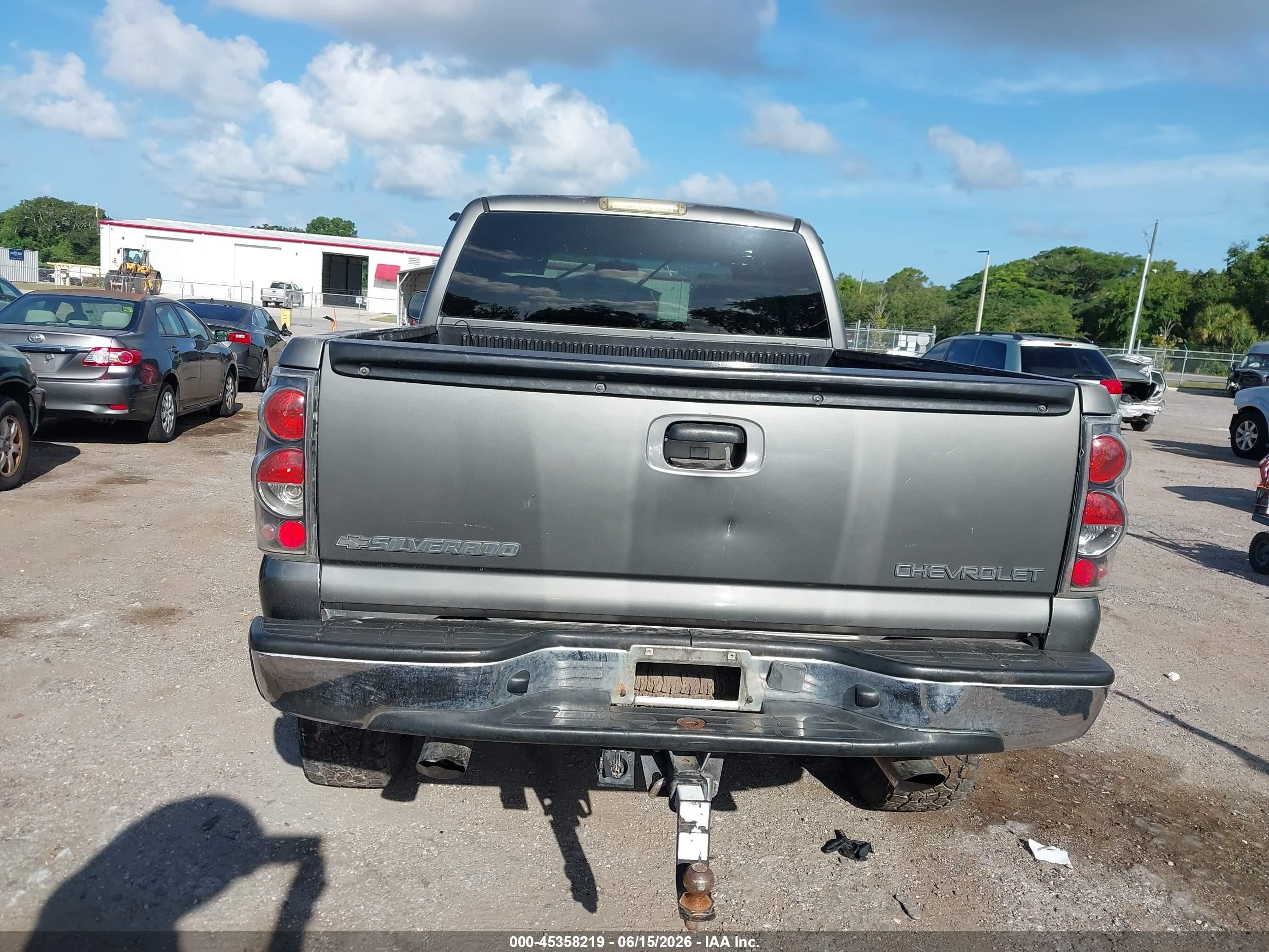 2001 Chevrolet Silverado 1500 Lt Gray vin: 2GCEK19TX11367786