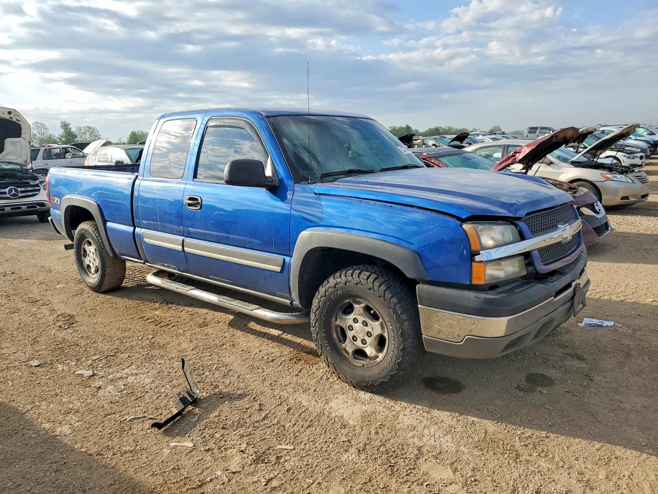 2003 Chevrolet Silverado K1500 Blue vin: 2GCEK19TX31116138