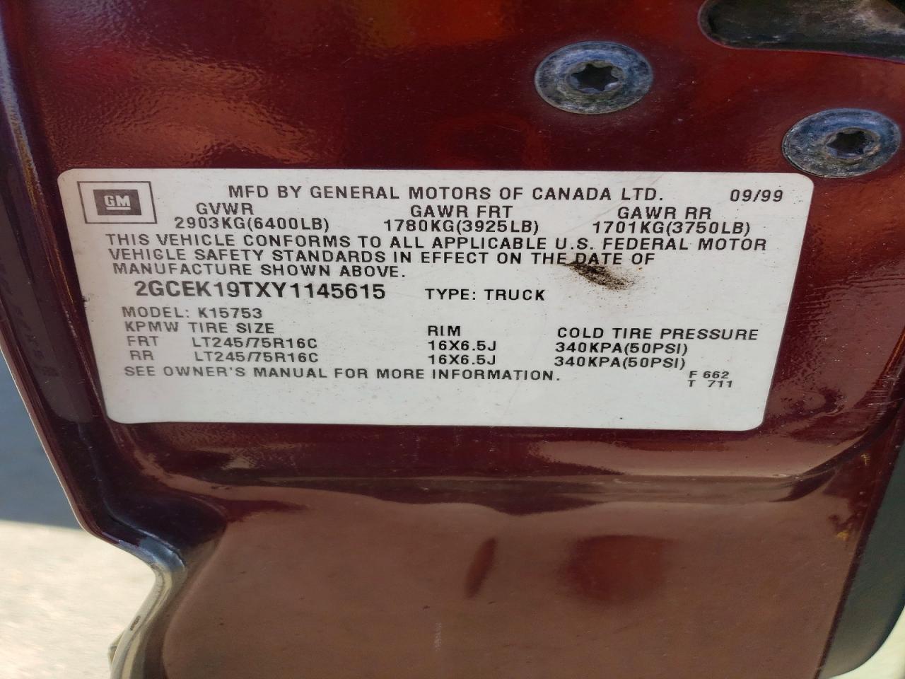 2000 Chevrolet Silverado K1500 Burgundy vin: 2GCEK19TXY1145615