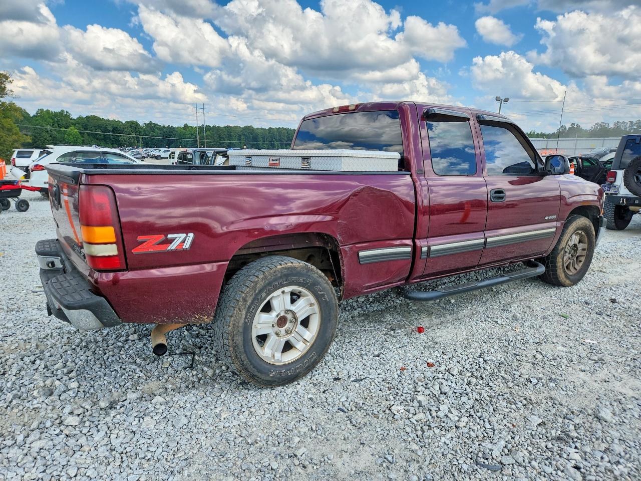 2000 Chevrolet Silverado K1500 Темно-бордовый vin: 2GCEK19TXY1256181