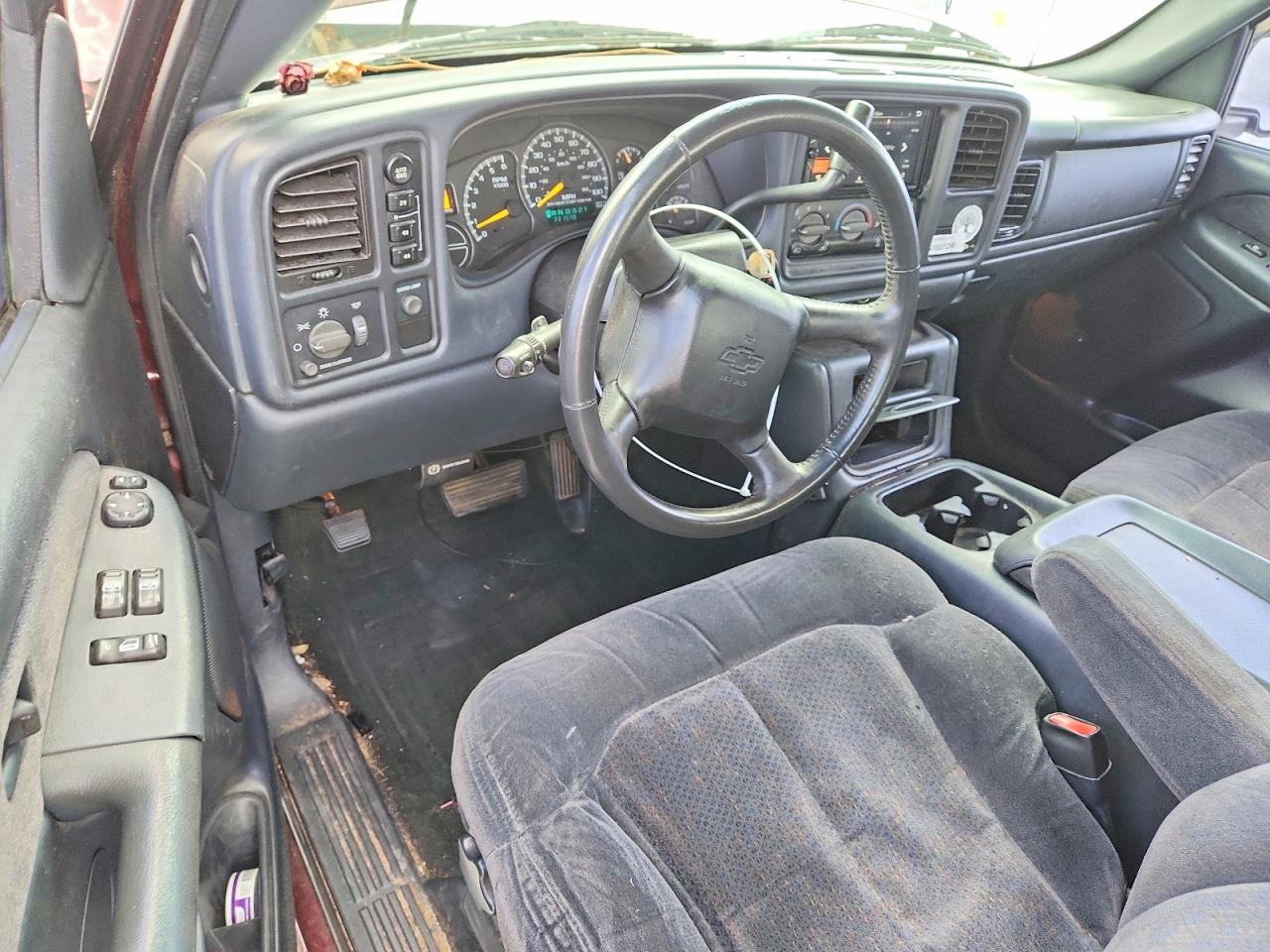 2000 Chevrolet Silverado K1500 Темно-бордовый vin: 2GCEK19TXY1256181