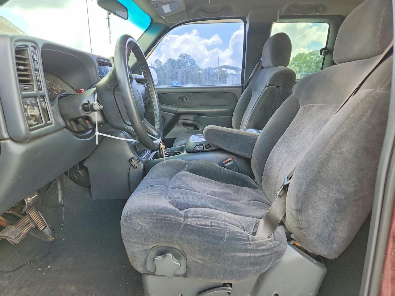 2000 Chevrolet Silverado K1500 Темно-бордовый vin: 2GCEK19TXY1256181