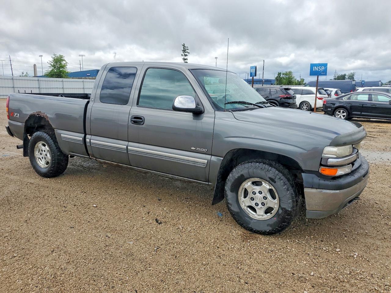 2000 Chevrolet Silverado K1500 Charcoal vin: 2GCEK19TXY1320557