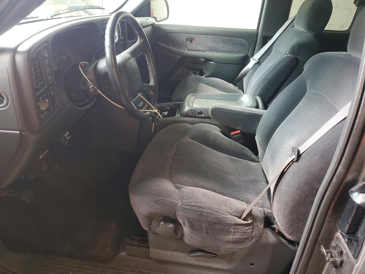 2000 Chevrolet Silverado K1500 Charcoal vin: 2GCEK19TXY1320557