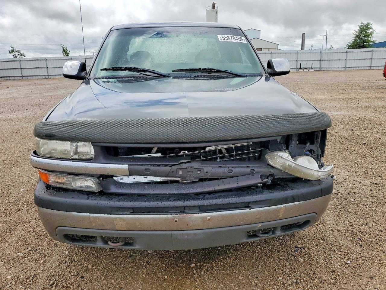 2000 Chevrolet Silverado K1500 Charcoal vin: 2GCEK19TXY1320557