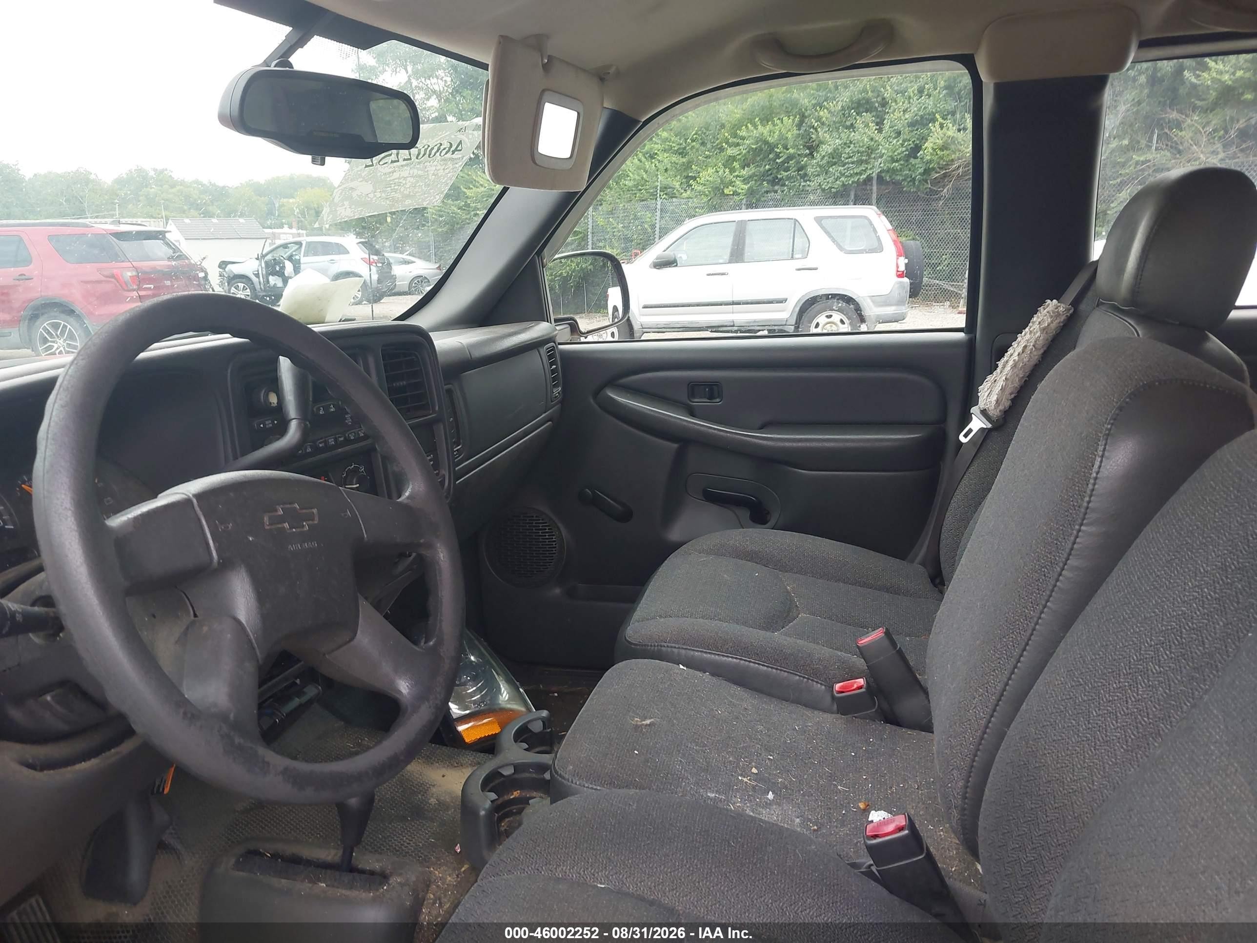 2004 Chevrolet Silverado 1500 Work Truck Красный vin: 2GCEK19V141113373