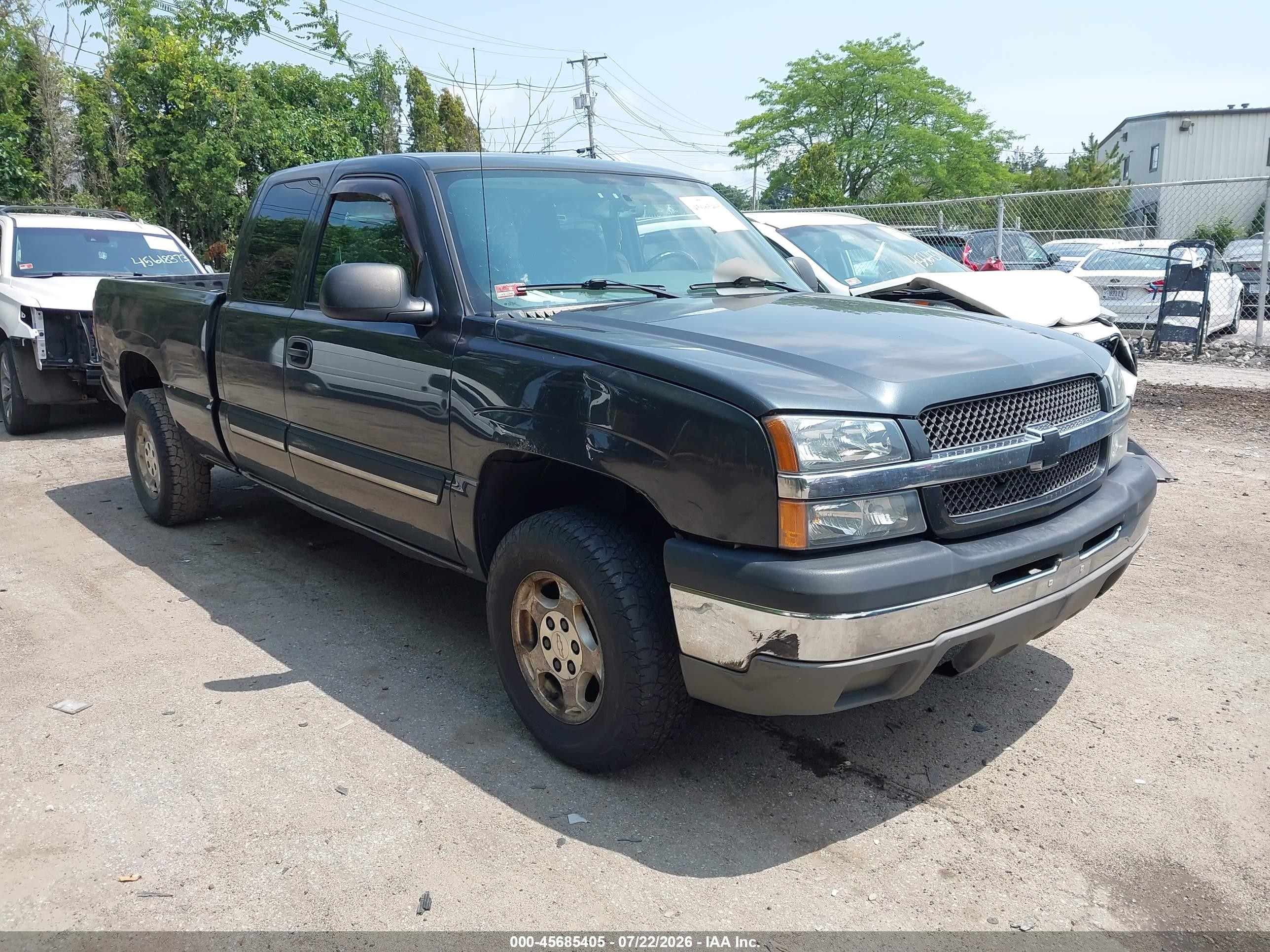 2004 Chevrolet Silverado 1500 Ls Black vin: 2GCEK19V141166316
