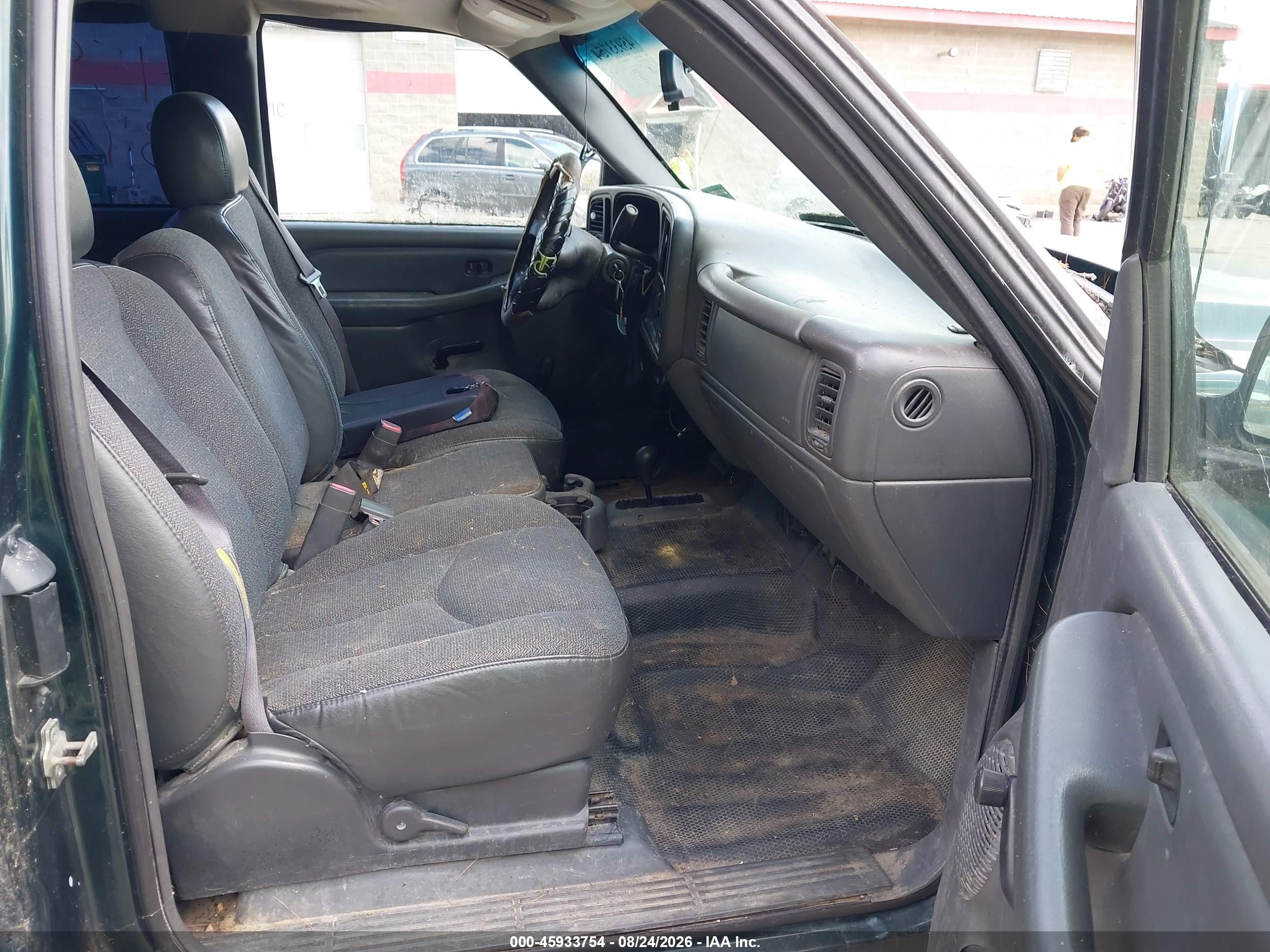 2006 Chevrolet Silverado 1500 Work Truck Зеленый vin: 2GCEK19V261148930