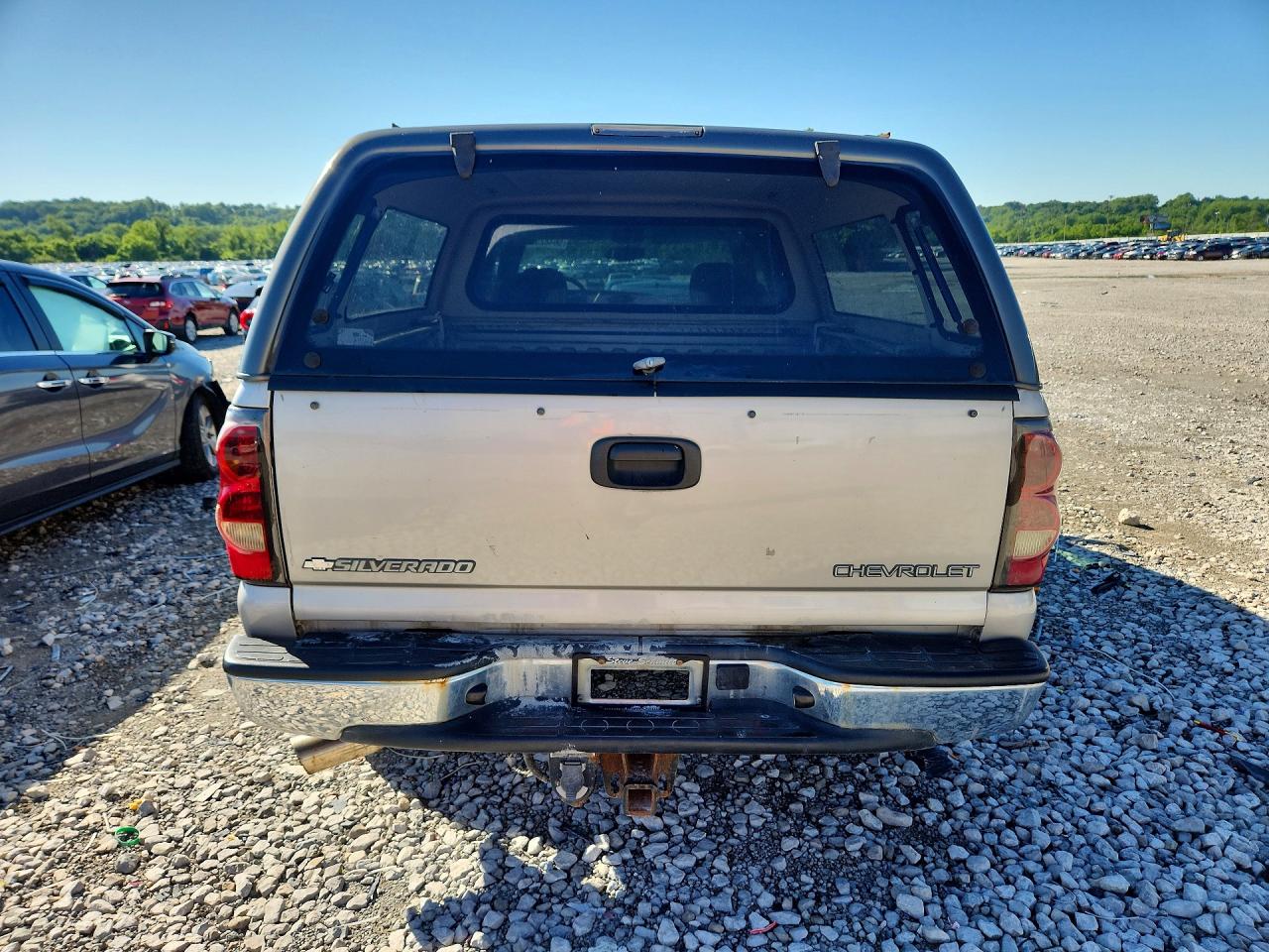2004 Chevrolet Silverado K1500 Silver vin: 2GCEK19V341250542