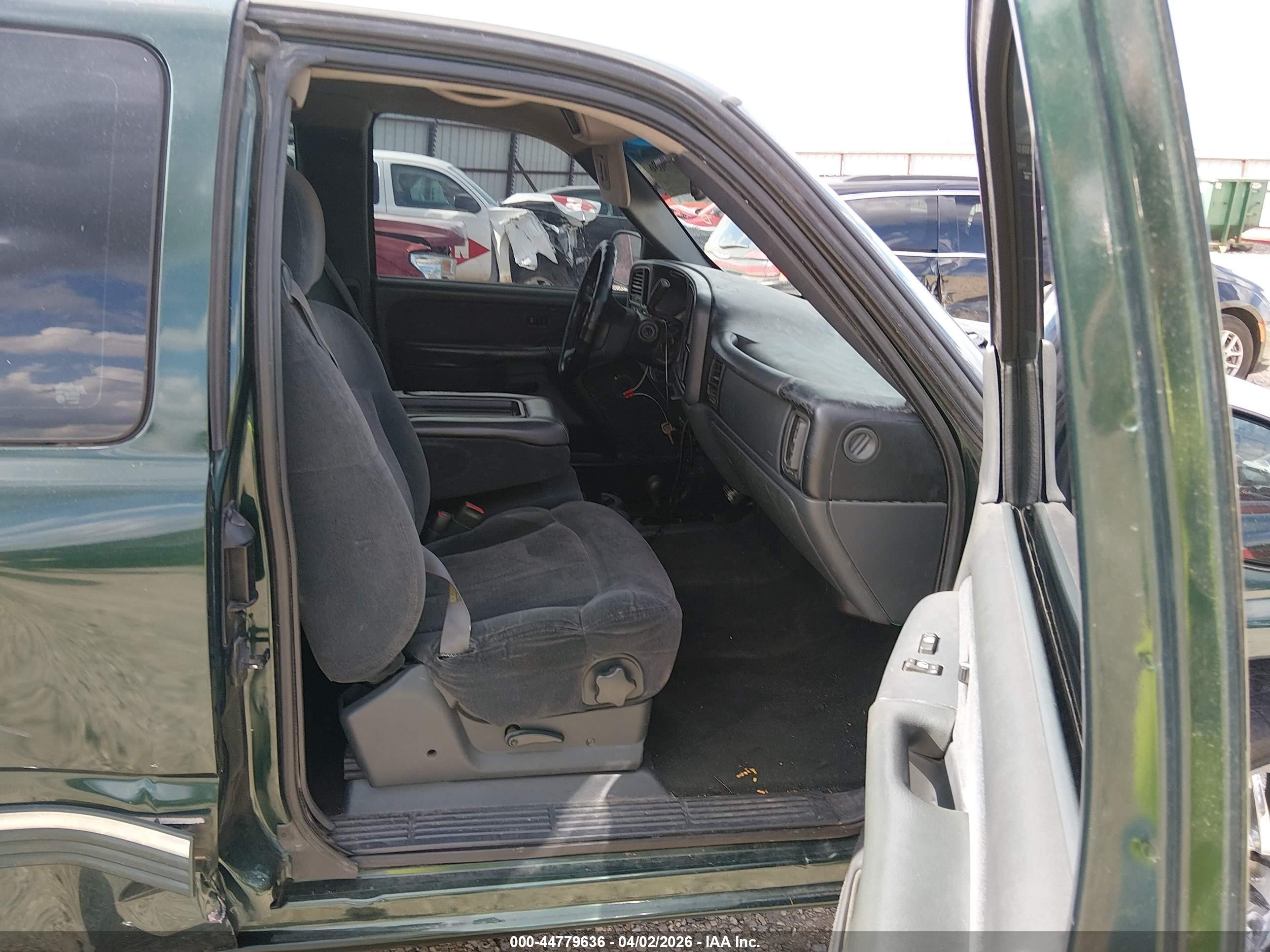 2001 Chevrolet Silverado 1500 Ls Green vin: 2GCEK19V611300118