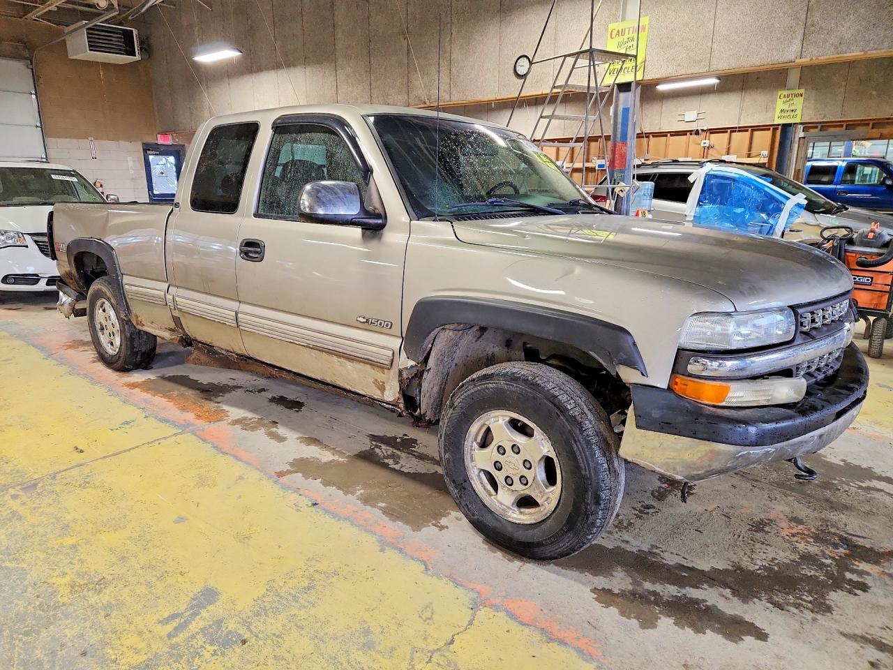 2002 Chevrolet Silverado K1500 Brown vin: 2GCEK19V621404593