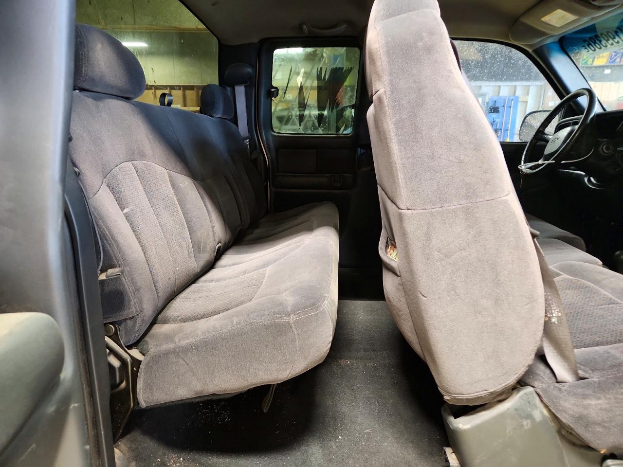 2002 Chevrolet Silverado K1500 Brown vin: 2GCEK19V621404593