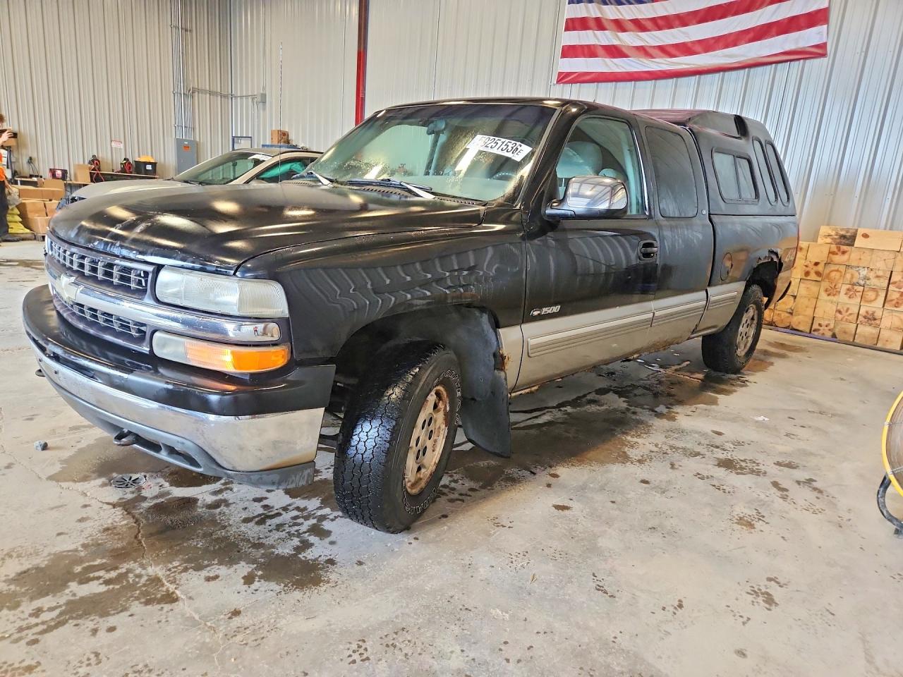 1999 Chevrolet Silverado K1500 Black vin: 2GCEK19V7X1139285