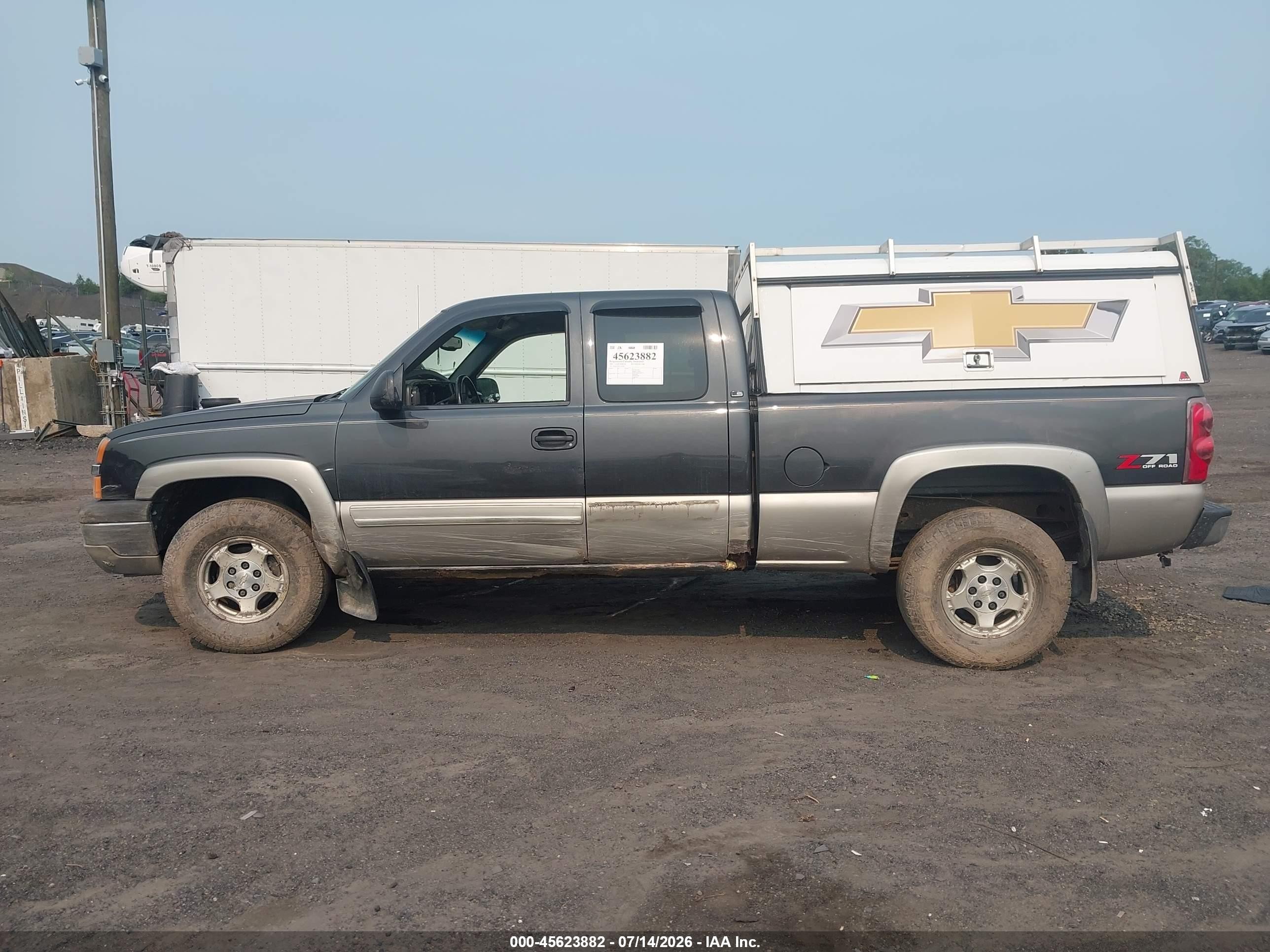 2003 Chevrolet Silverado 1500 Ls Black vin: 2GCEK19V831239700