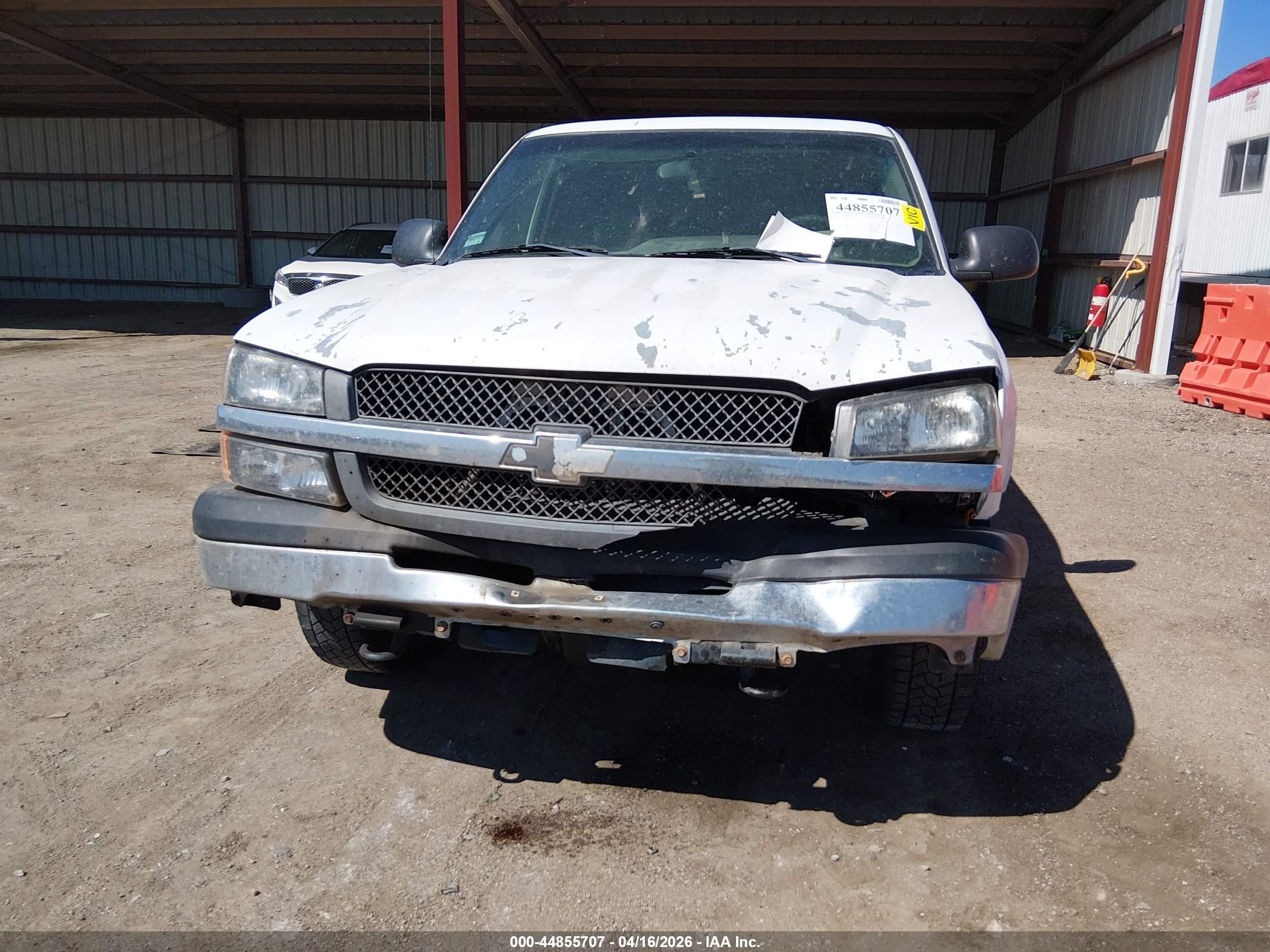 2003 Chevrolet Silverado 1500   White vin: 2GCEK19V831371517