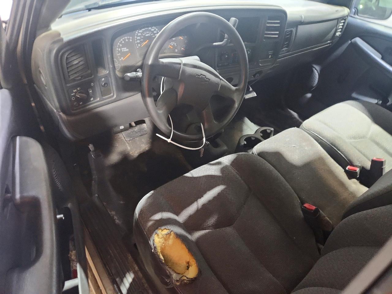 2004 Chevrolet Silverado K1500 Tan vin: 2GCEK19V841130493