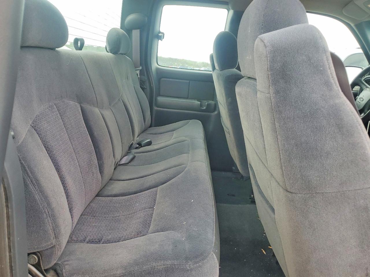 2001 Chevrolet Silverado K1500 Gray vin: 2GCEK19V911352374