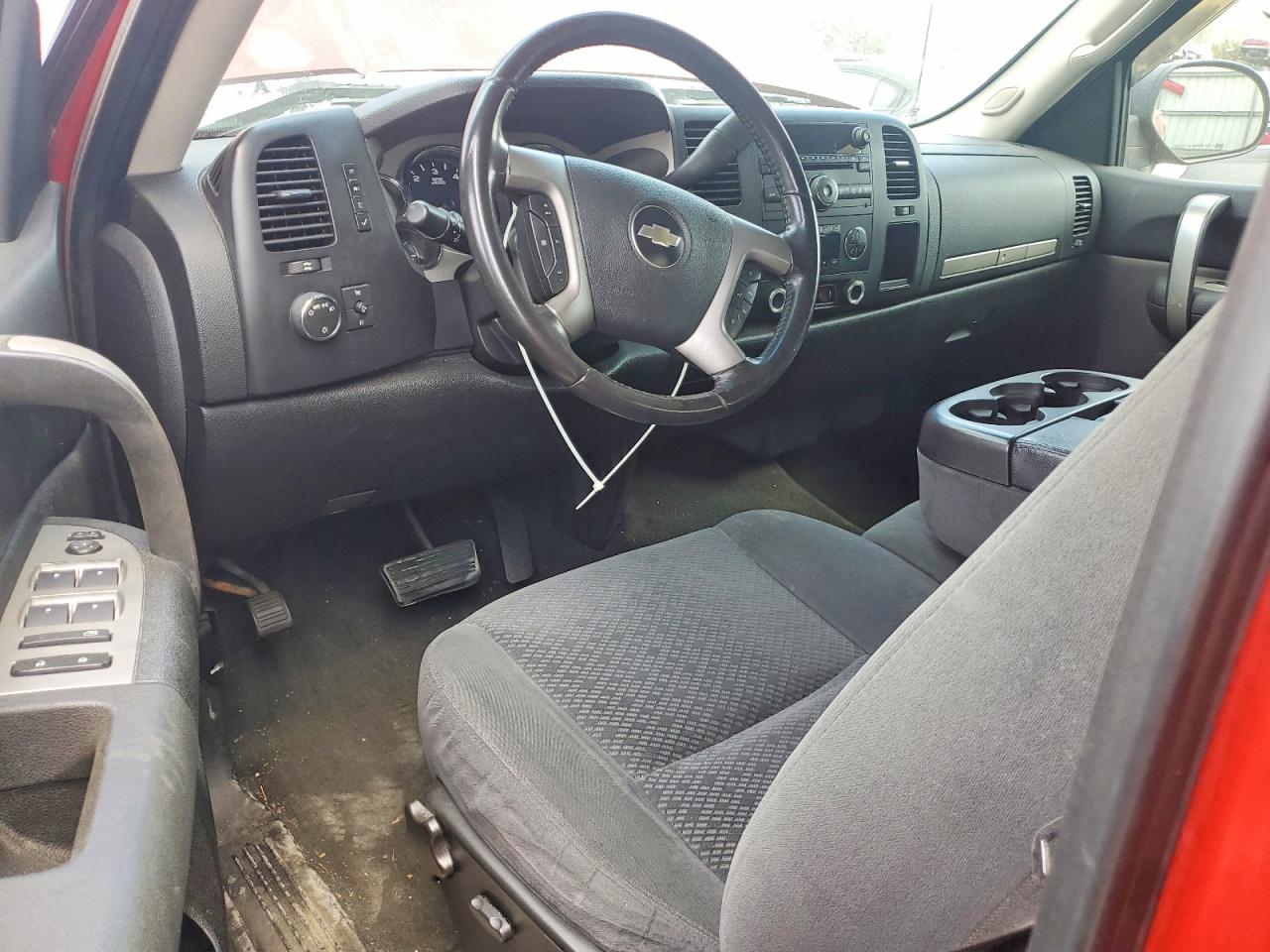 2008 Chevrolet Silverado K1500 Red vin: 2GCEK19YX81192879