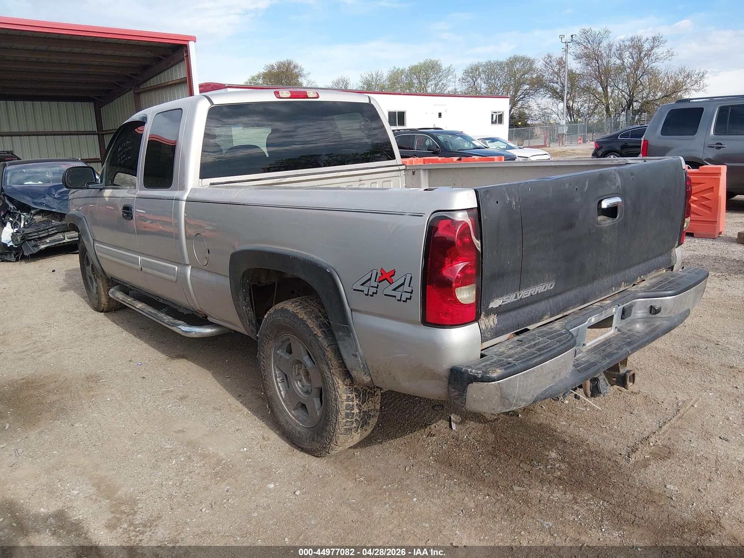 2007 Chevrolet Silverado 1500 Classic Lt1 Silver vin: 2GCEK19Z671118057