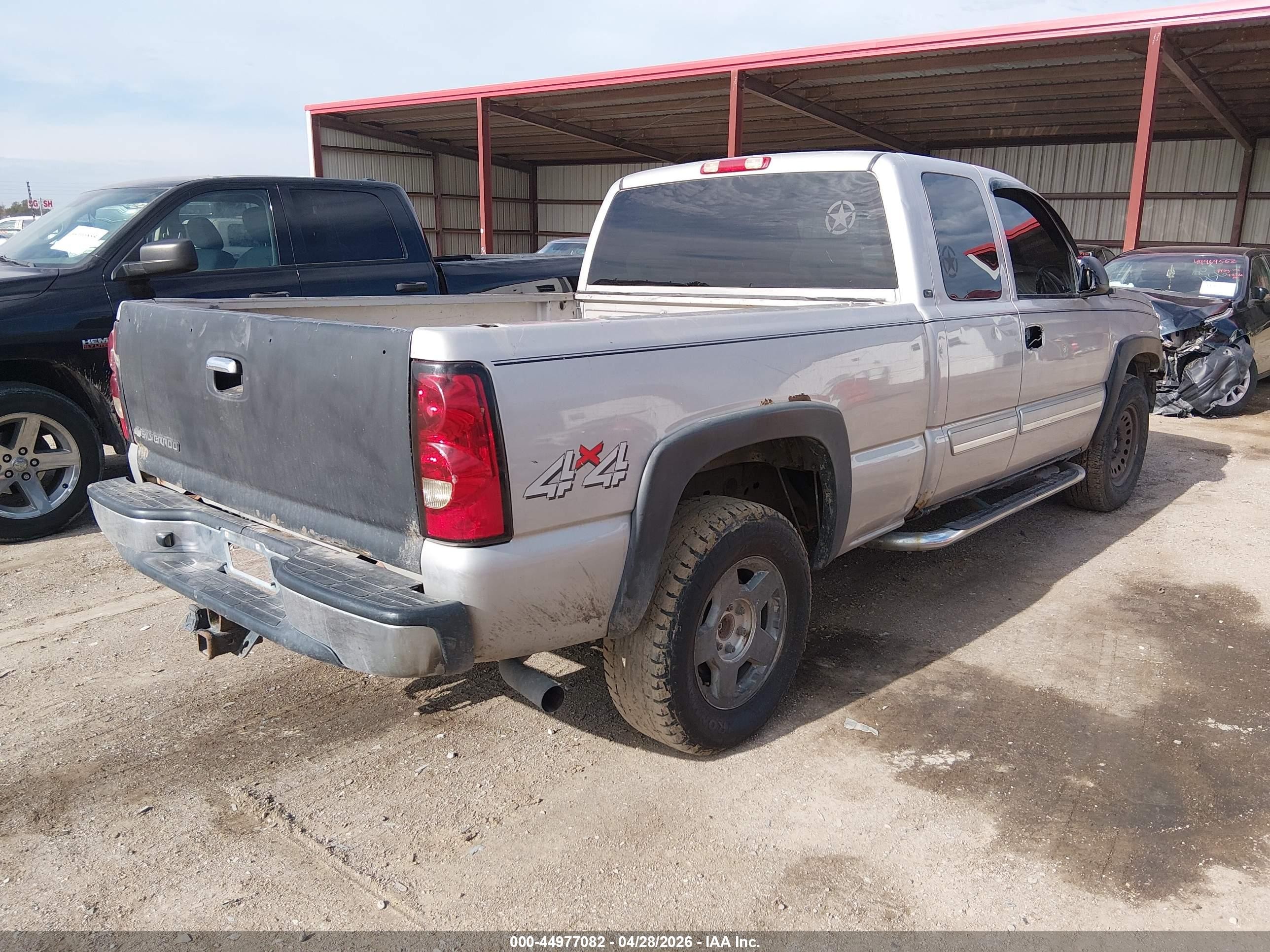 2007 Chevrolet Silverado 1500 Classic Lt1 Silver vin: 2GCEK19Z671118057