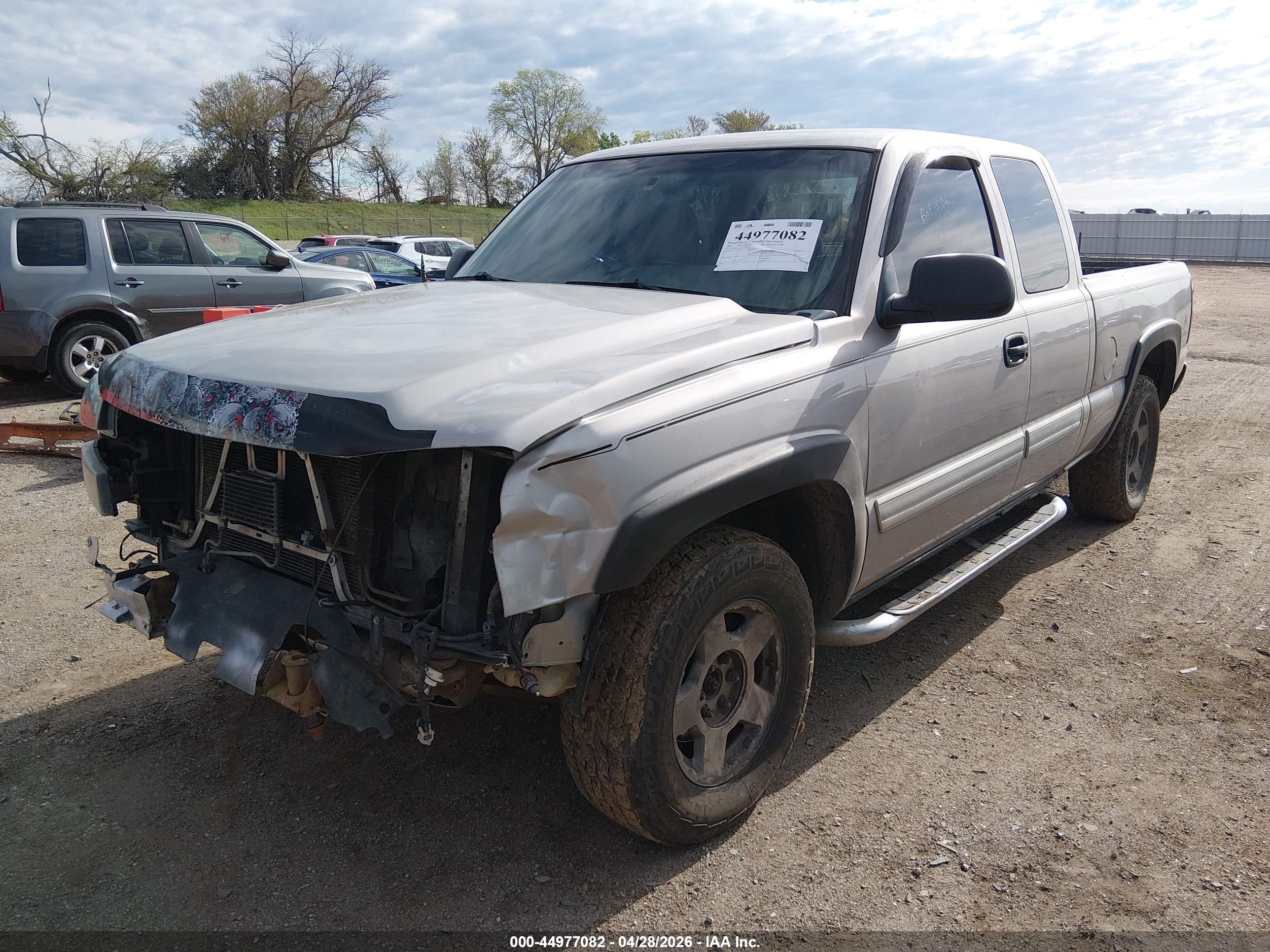 2007 Chevrolet Silverado 1500 Classic Lt1 Silver vin: 2GCEK19Z671118057