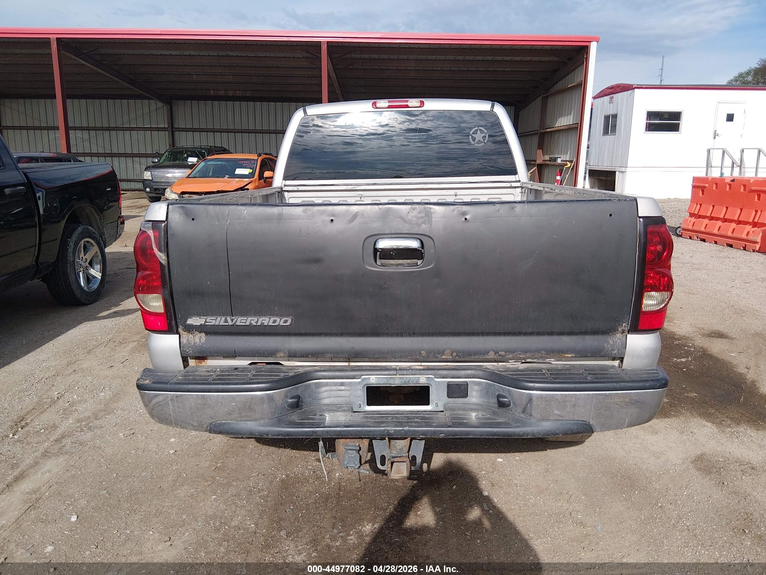 2007 Chevrolet Silverado 1500 Classic Lt1 Silver vin: 2GCEK19Z671118057