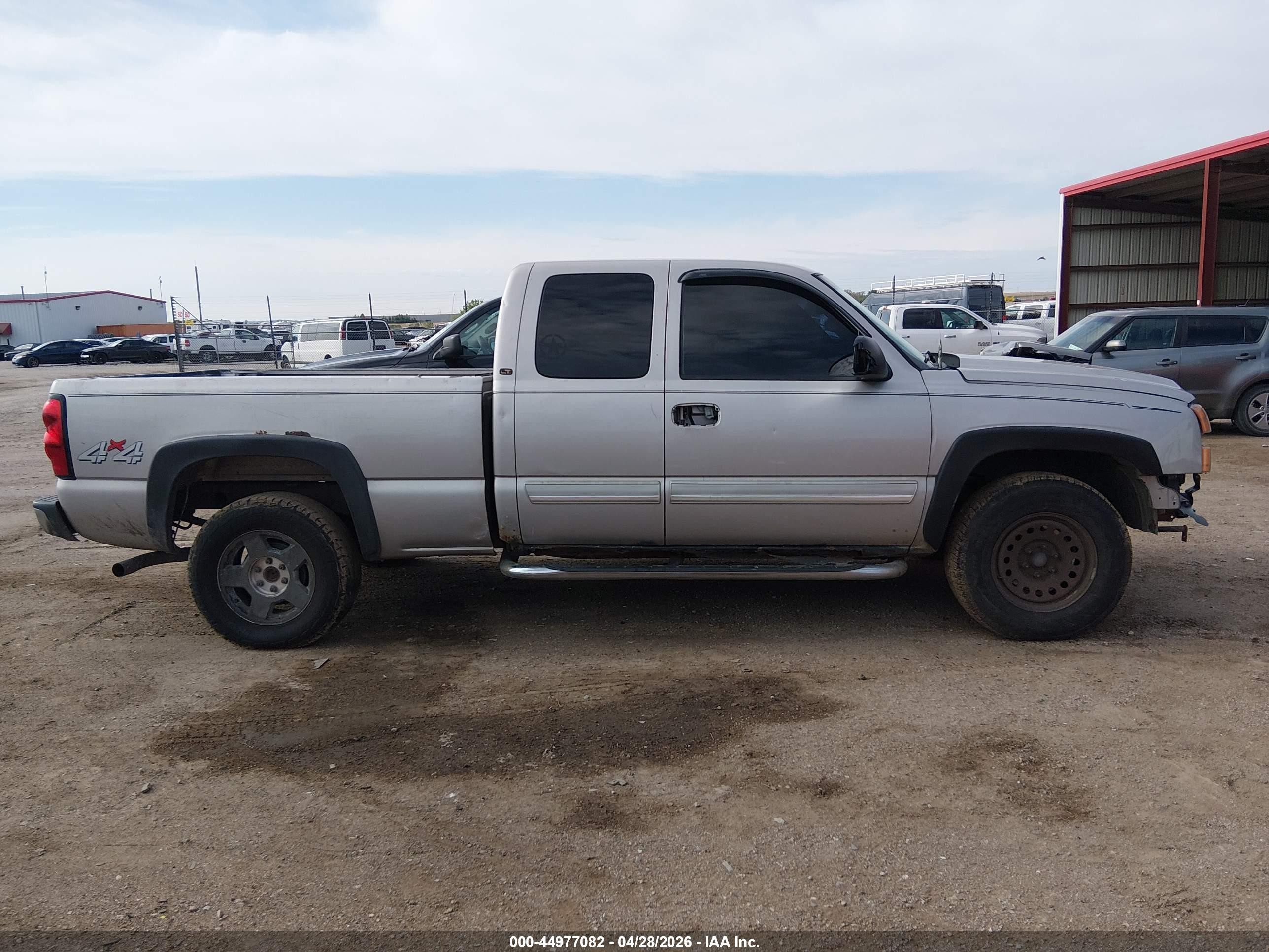 2007 Chevrolet Silverado 1500 Classic Lt1 Silver vin: 2GCEK19Z671118057