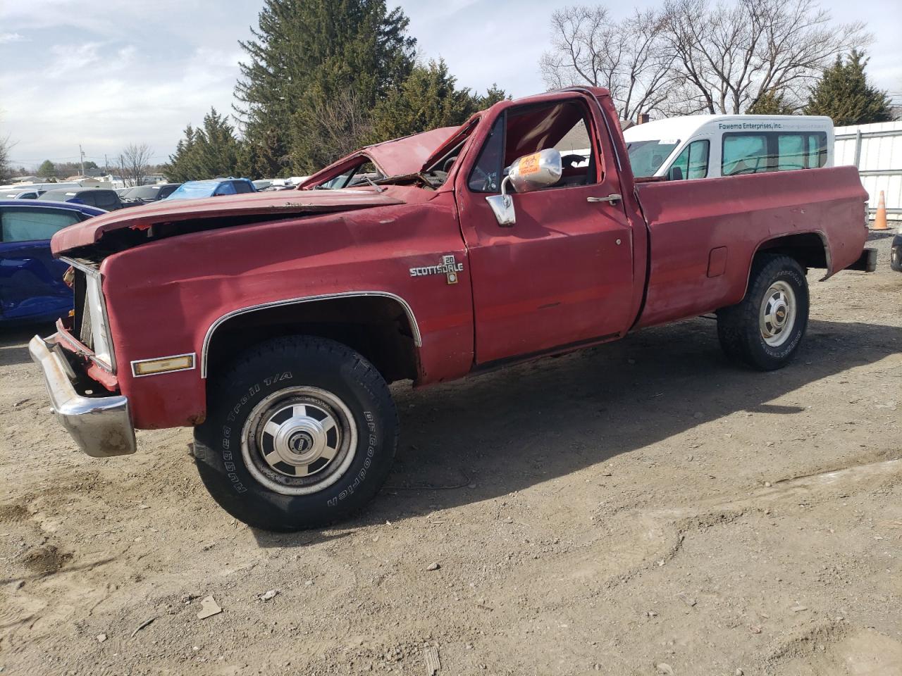 1985 Chevrolet K20  Red vin: 2GCEK24L2F1103160