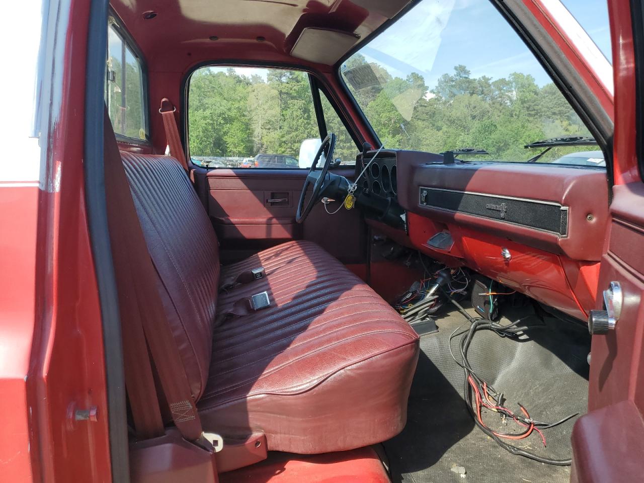 1985 Chevrolet K20  Красный vin: 2GCEK24LXF1214572