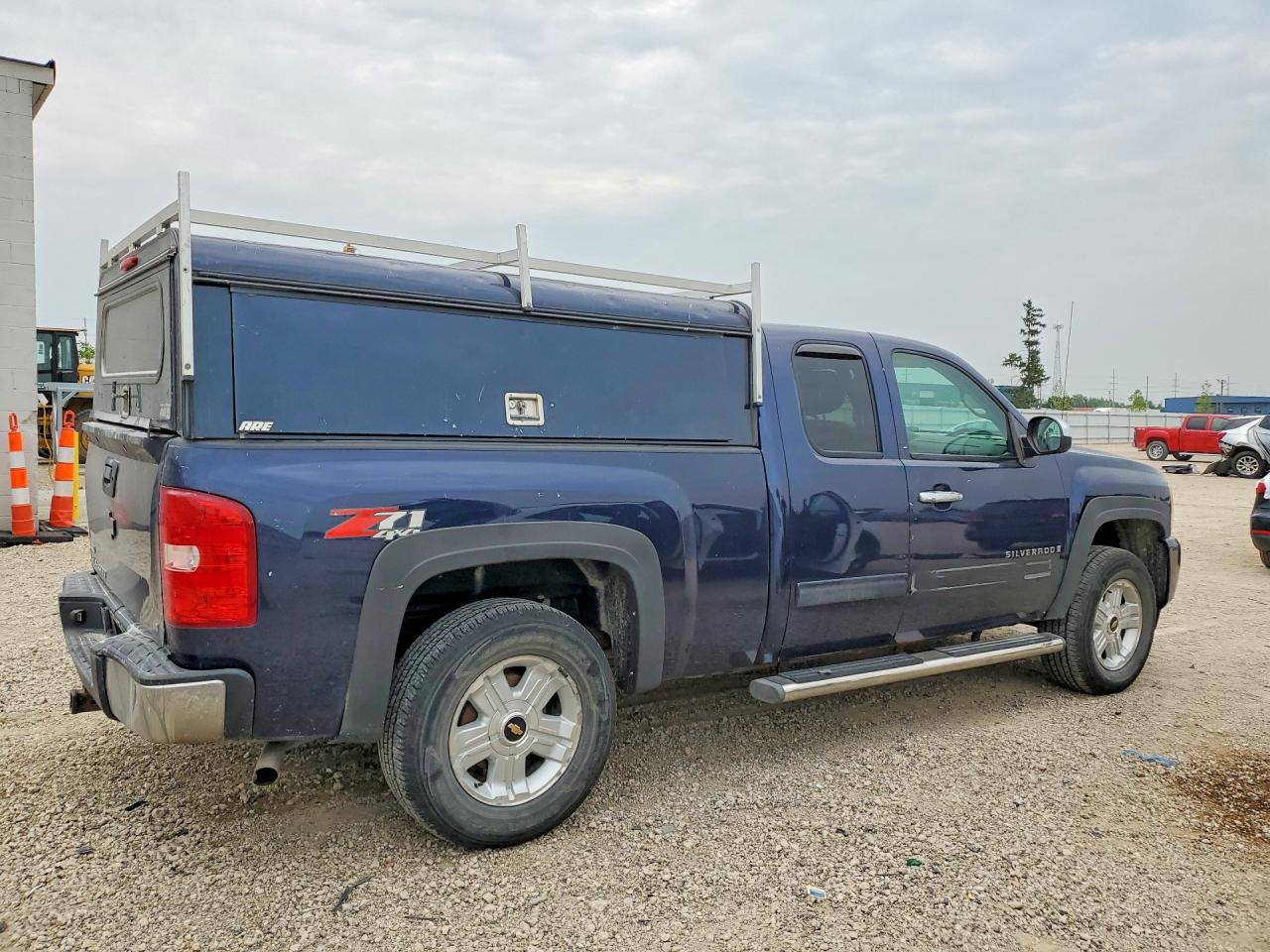 2009 Chevrolet Silverado K1500 Lt Blue vin: 2GCEK290691105707
