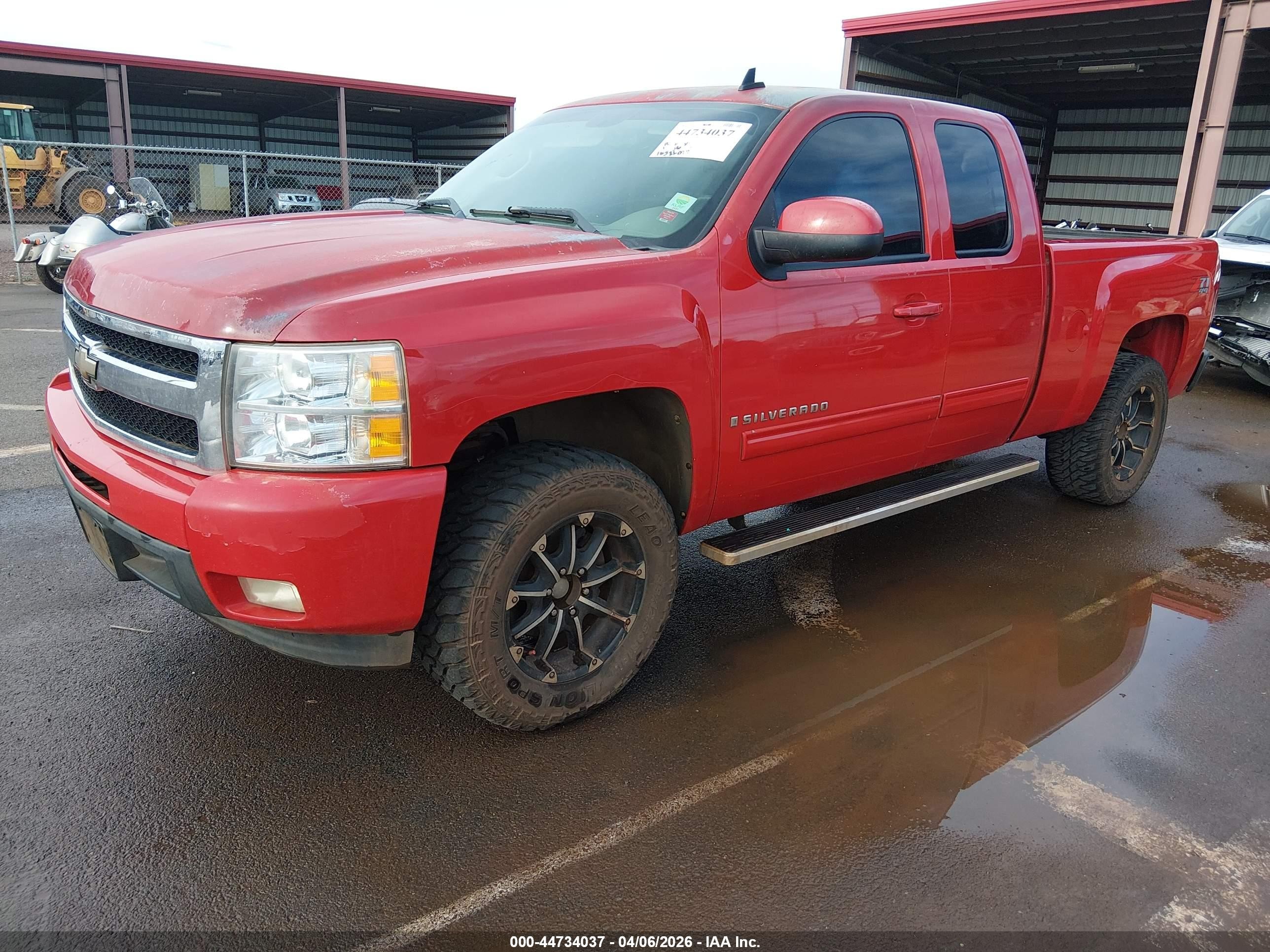 2009 Chevrolet Silverado 1500 Ltz Red vin: 2GCEK390791121145