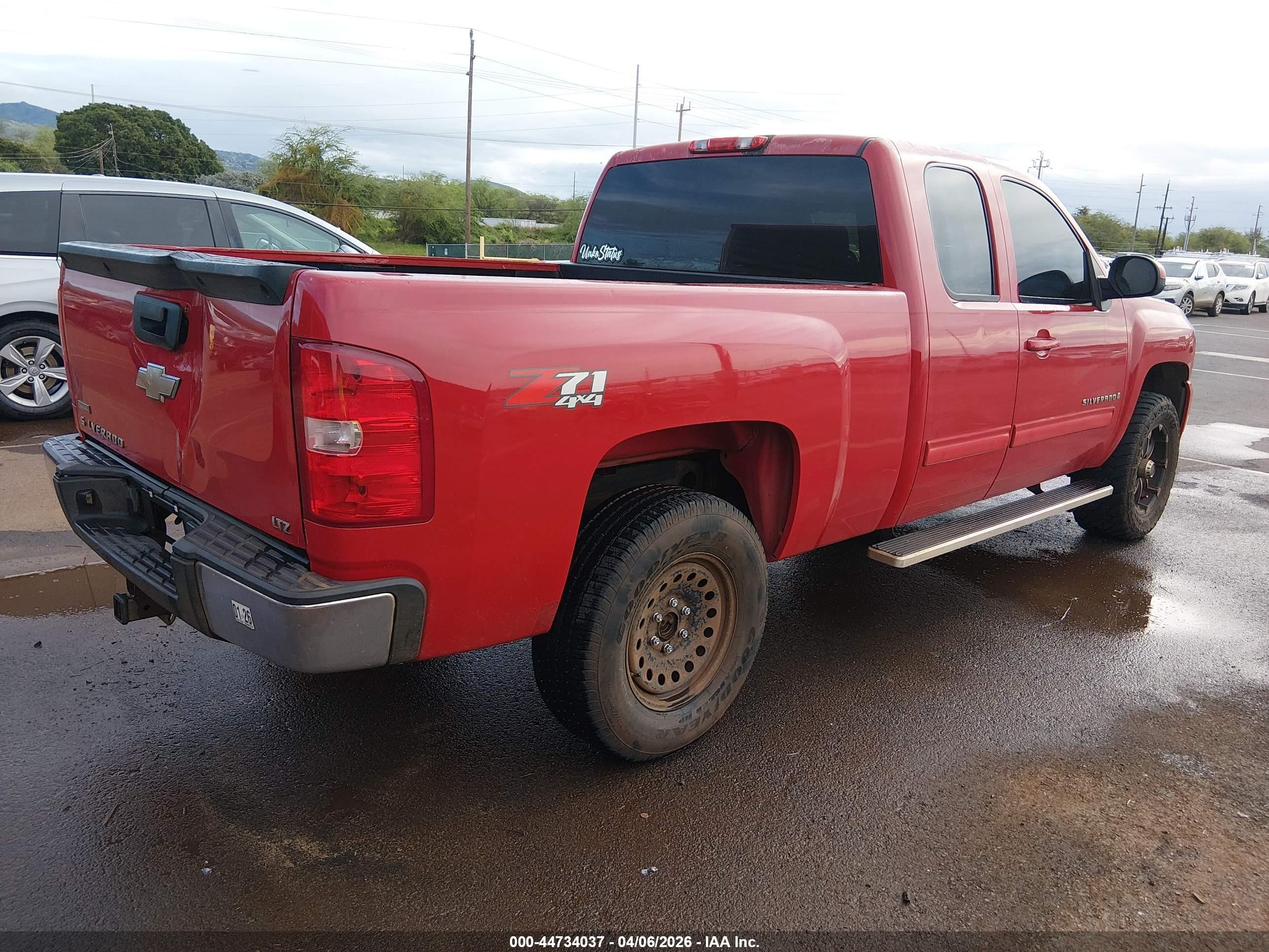 2009 Chevrolet Silverado 1500 Ltz Red vin: 2GCEK390791121145
