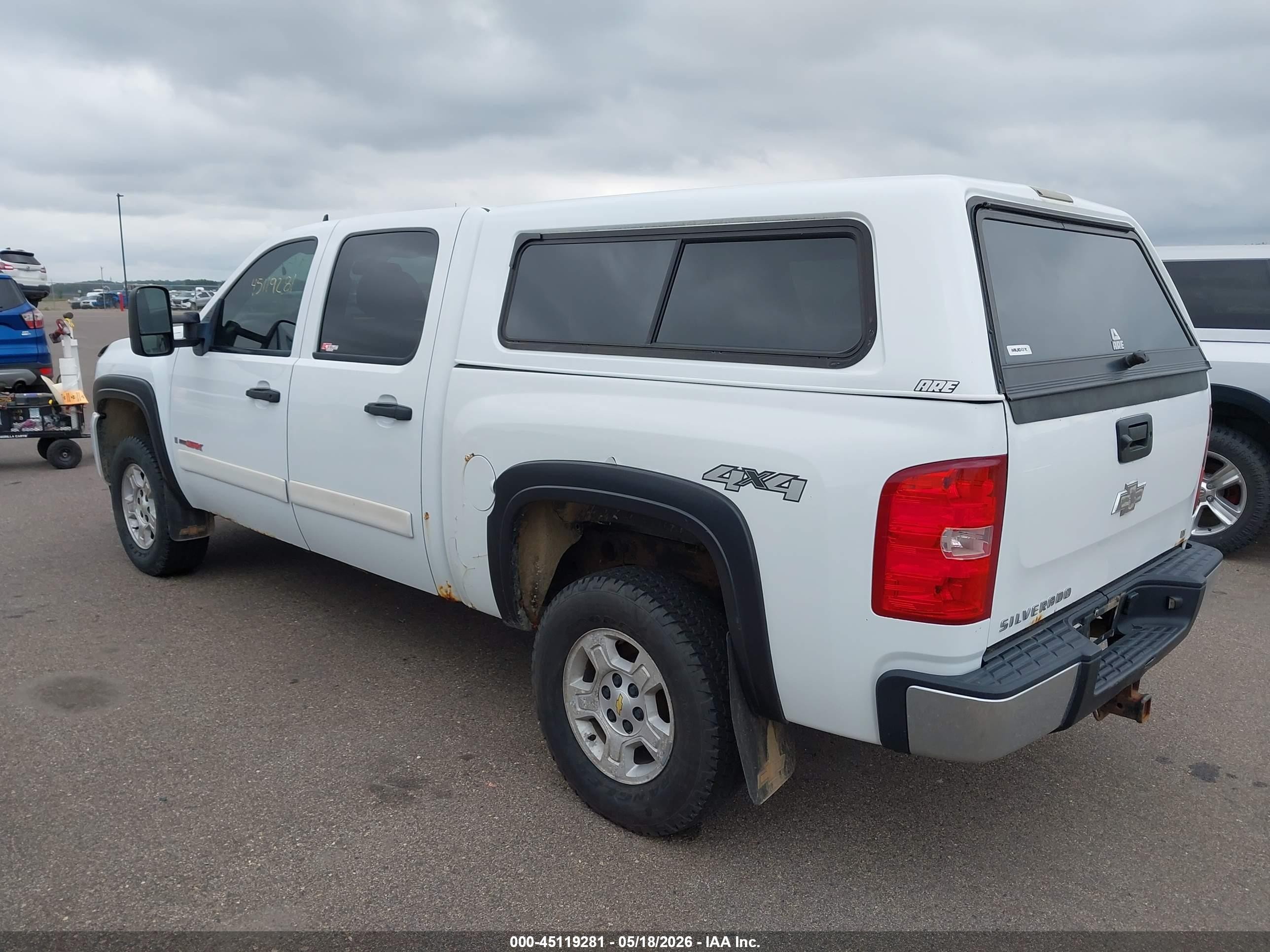 2007 Chevrolet Silverado 1500 Lt1 White vin: 2GCFK13Y771618281