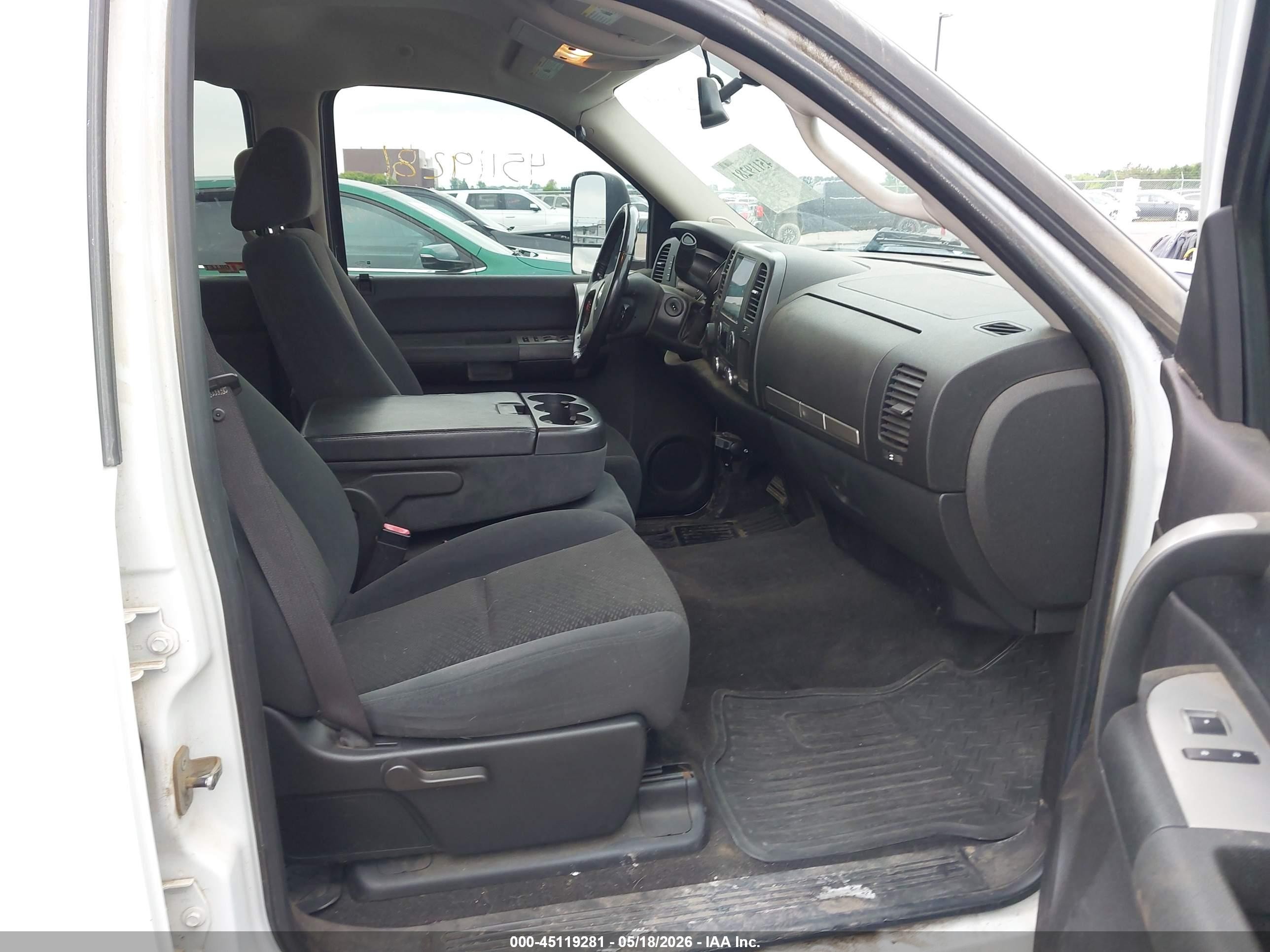 2007 Chevrolet Silverado 1500 Lt1 White vin: 2GCFK13Y771618281