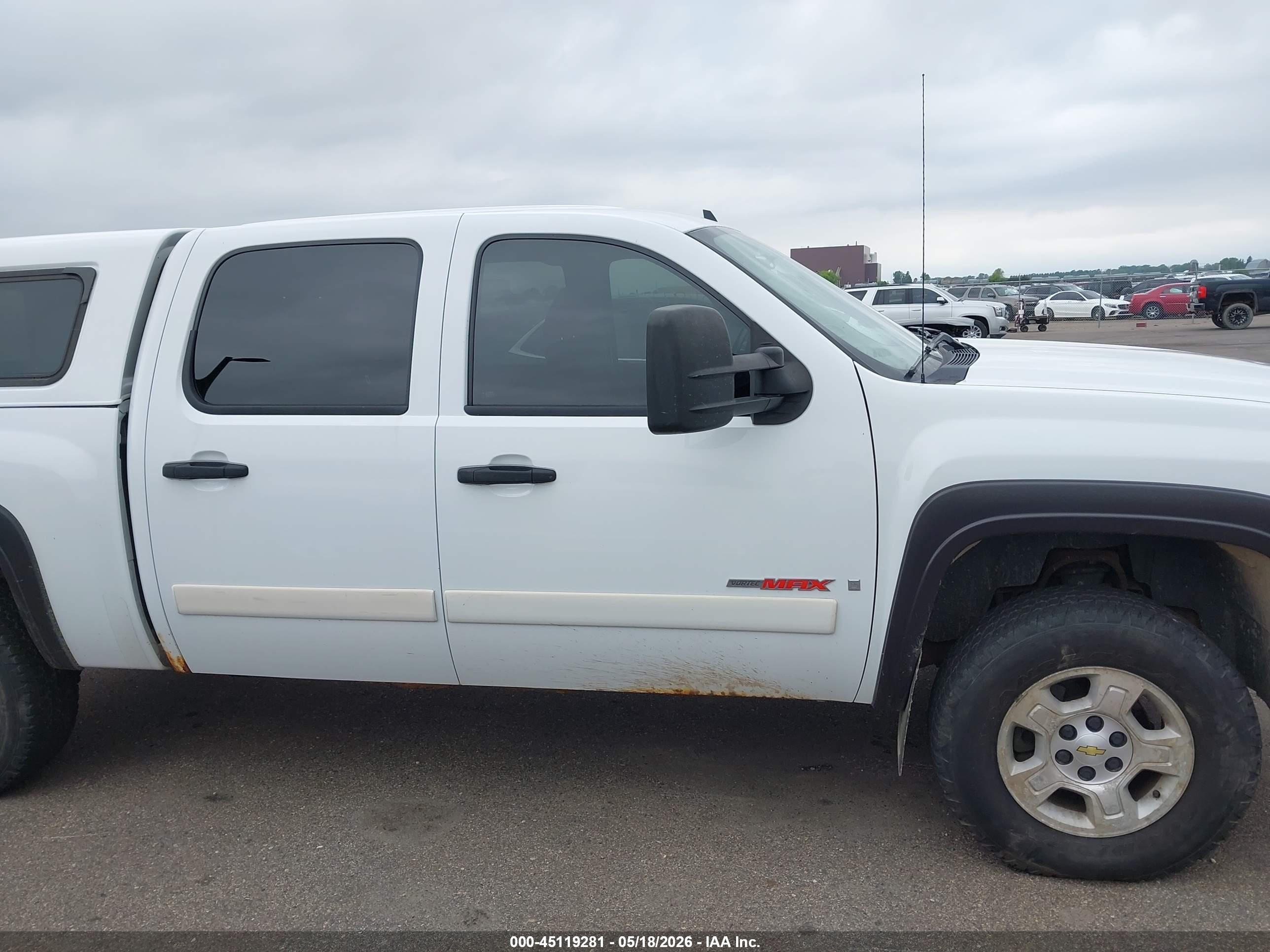 2007 Chevrolet Silverado 1500 Lt1 White vin: 2GCFK13Y771618281