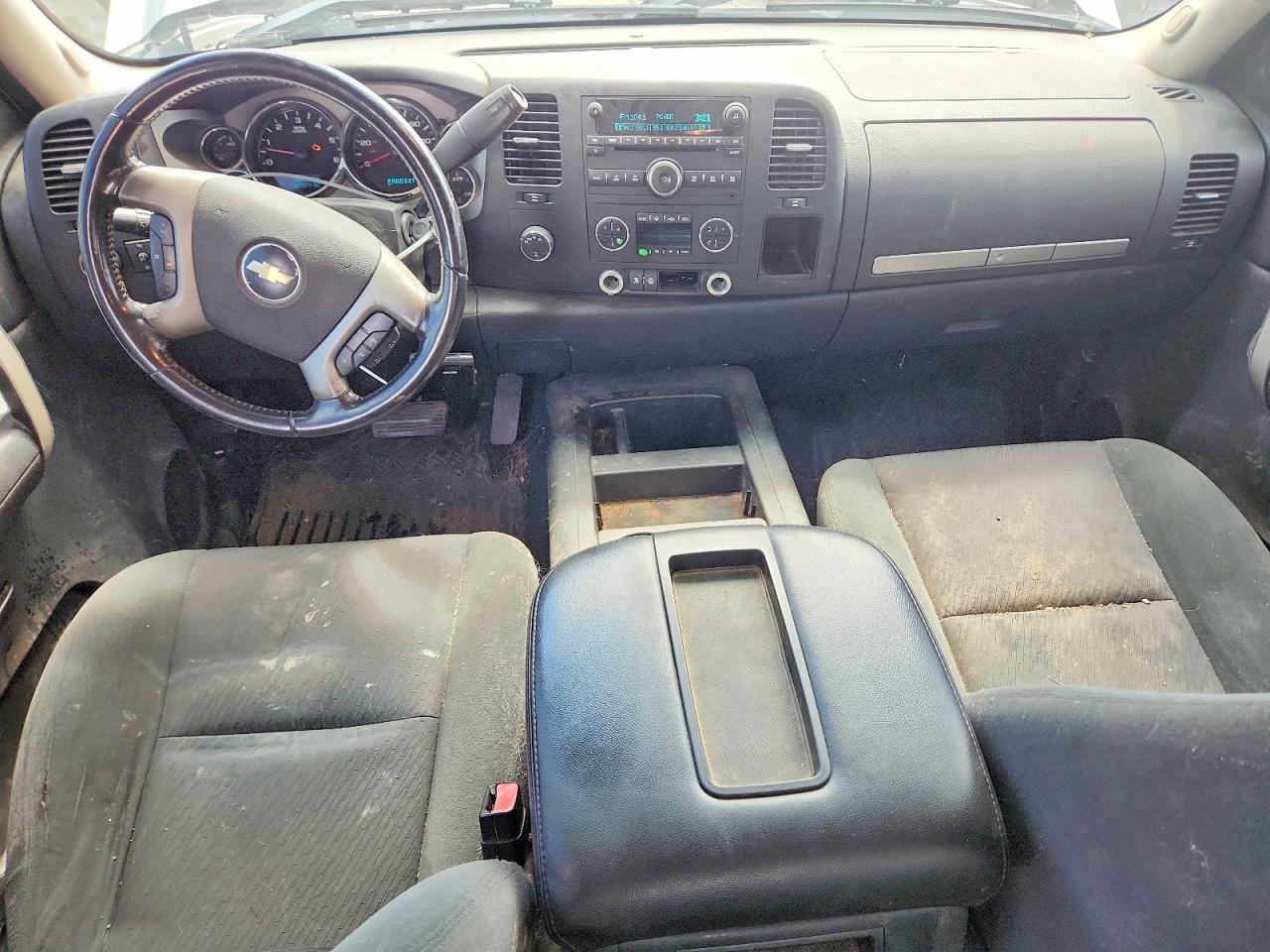 2007 Chevrolet Silverado K1500 Crew Cab Tan vin: 2GCFK13Y771631323