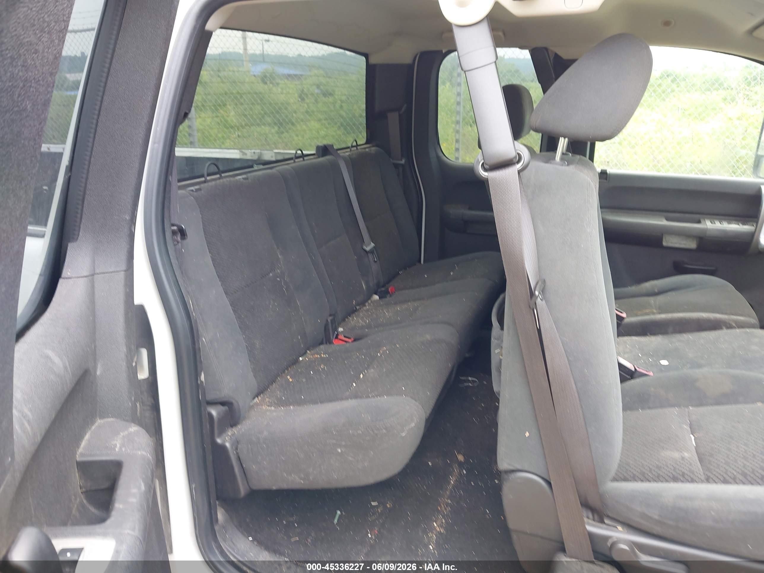2007 Chevrolet Silverado 1500 Lt1 White vin: 2GCFK19Y171680816