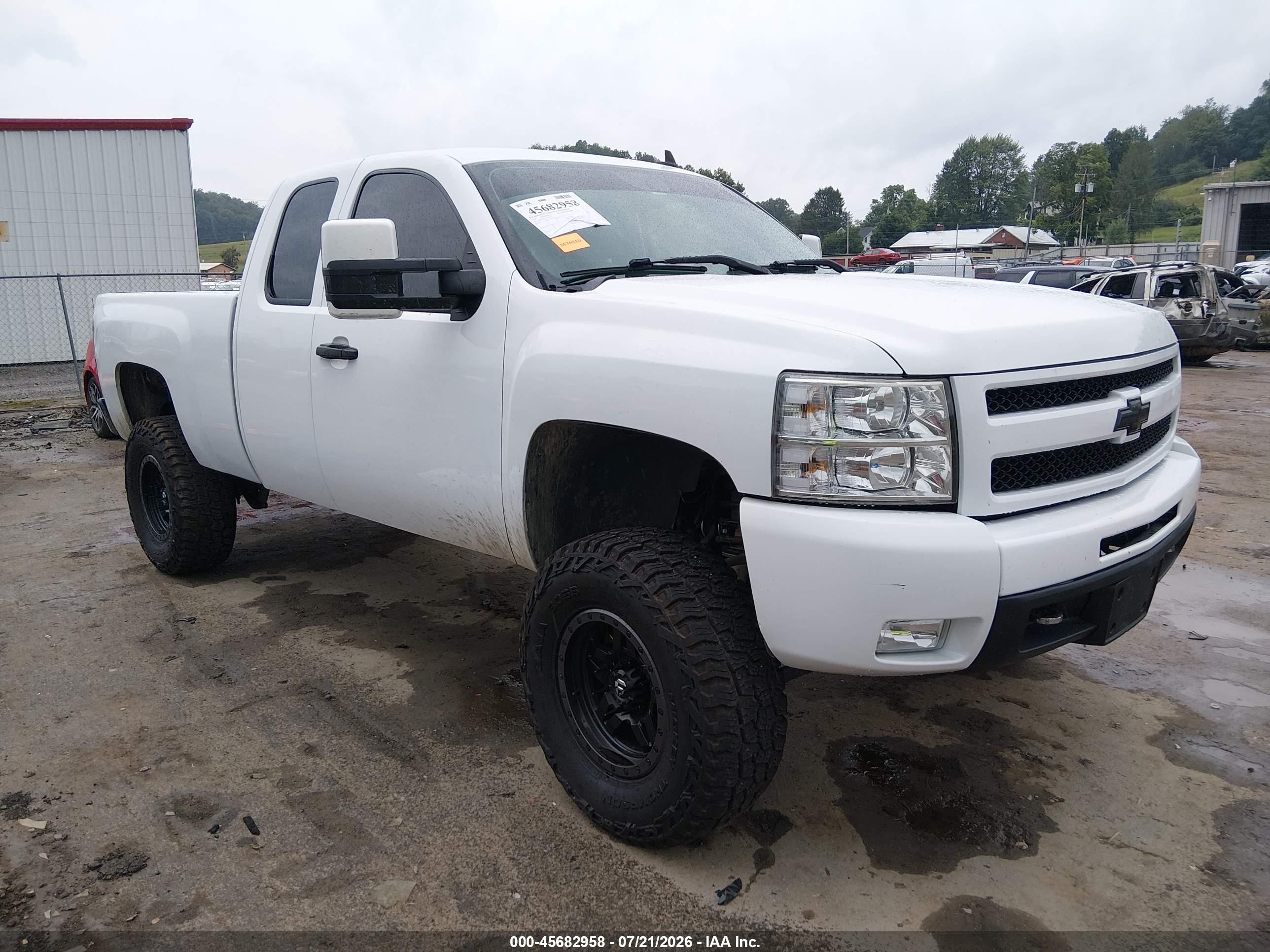 2007 Chevrolet Silverado 1500 Lt1 White vin: 2GCFK19Y771582437